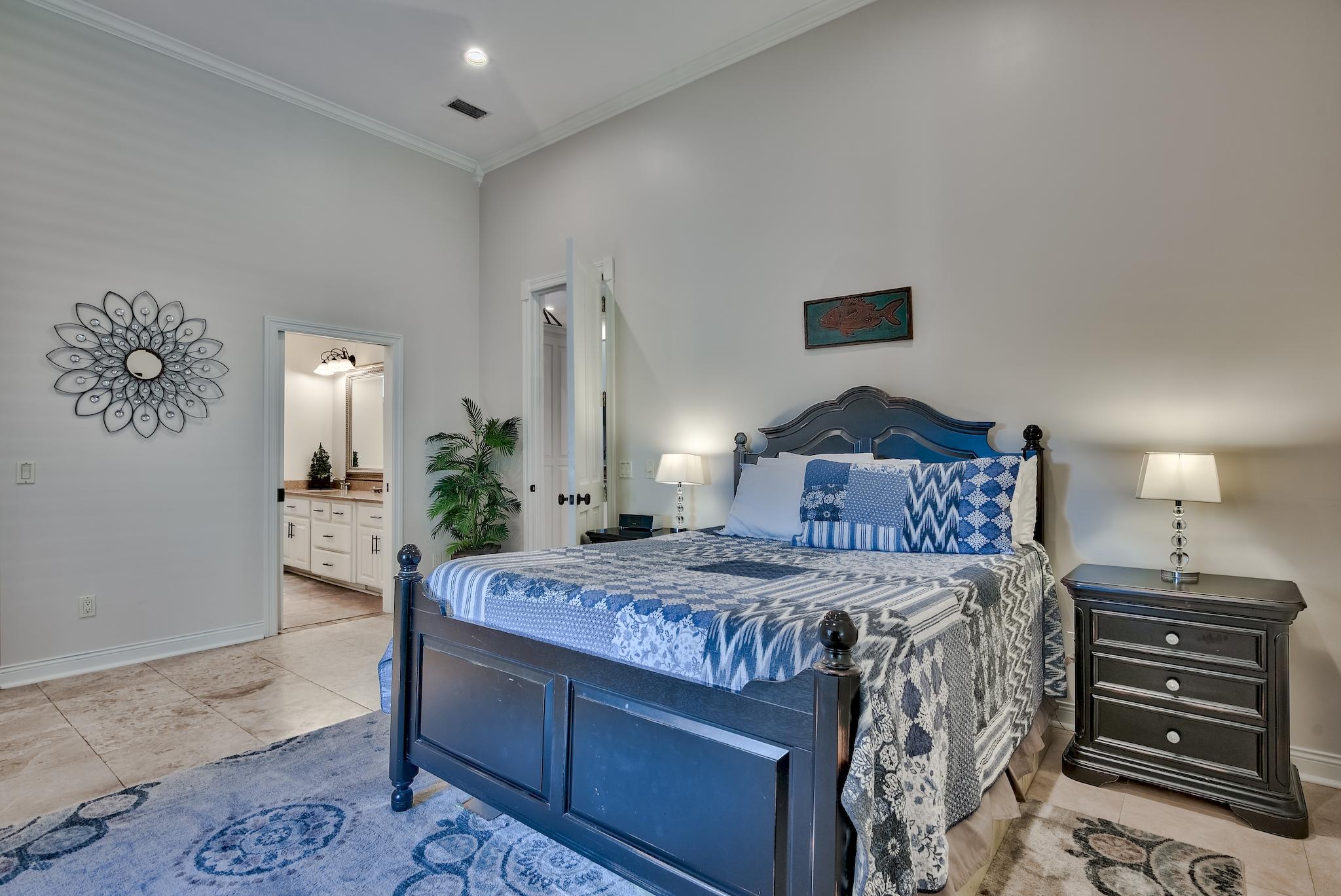 LA VALENCIA BEACH RESORT - Residential