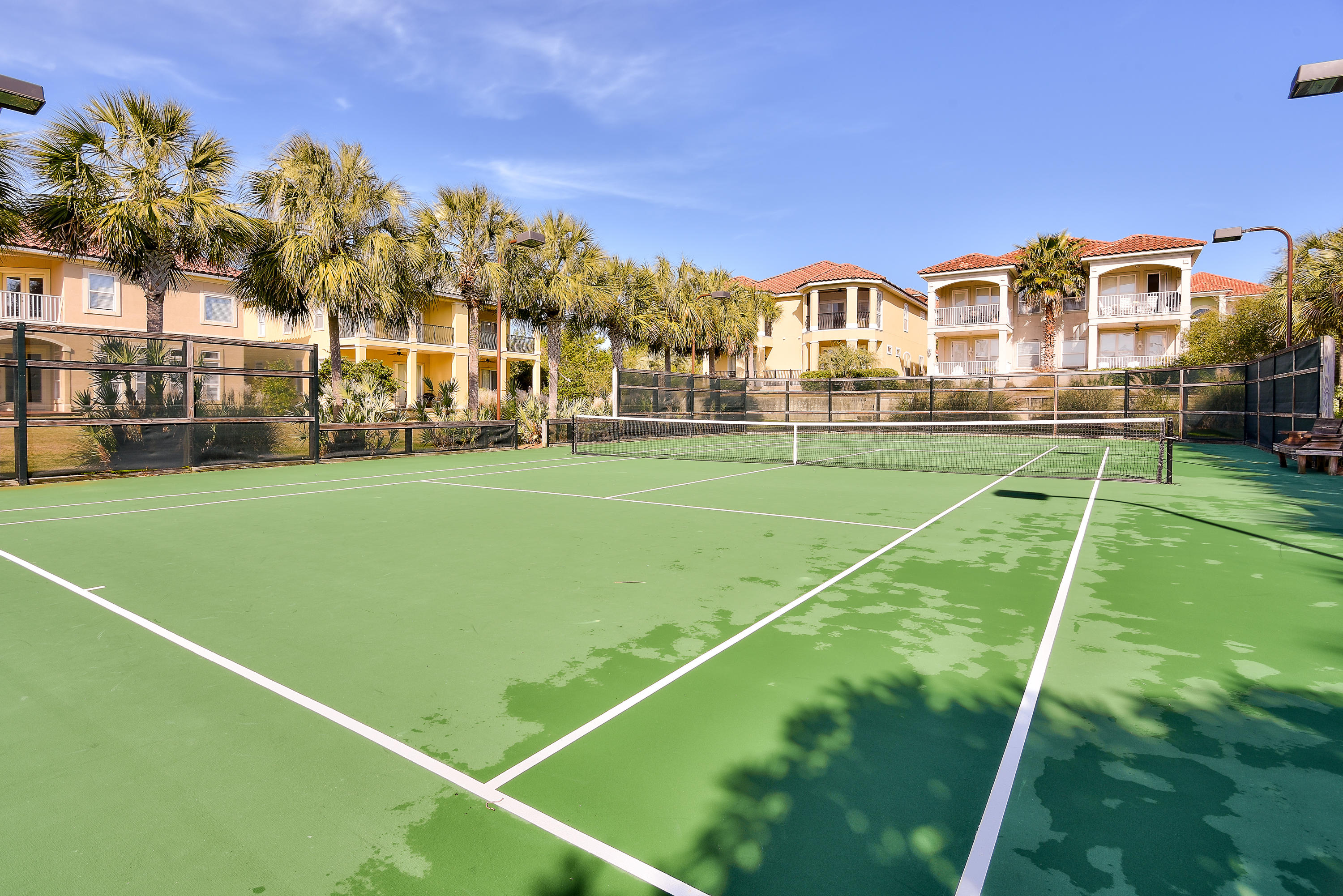 LA VALENCIA BEACH RESORT - Residential