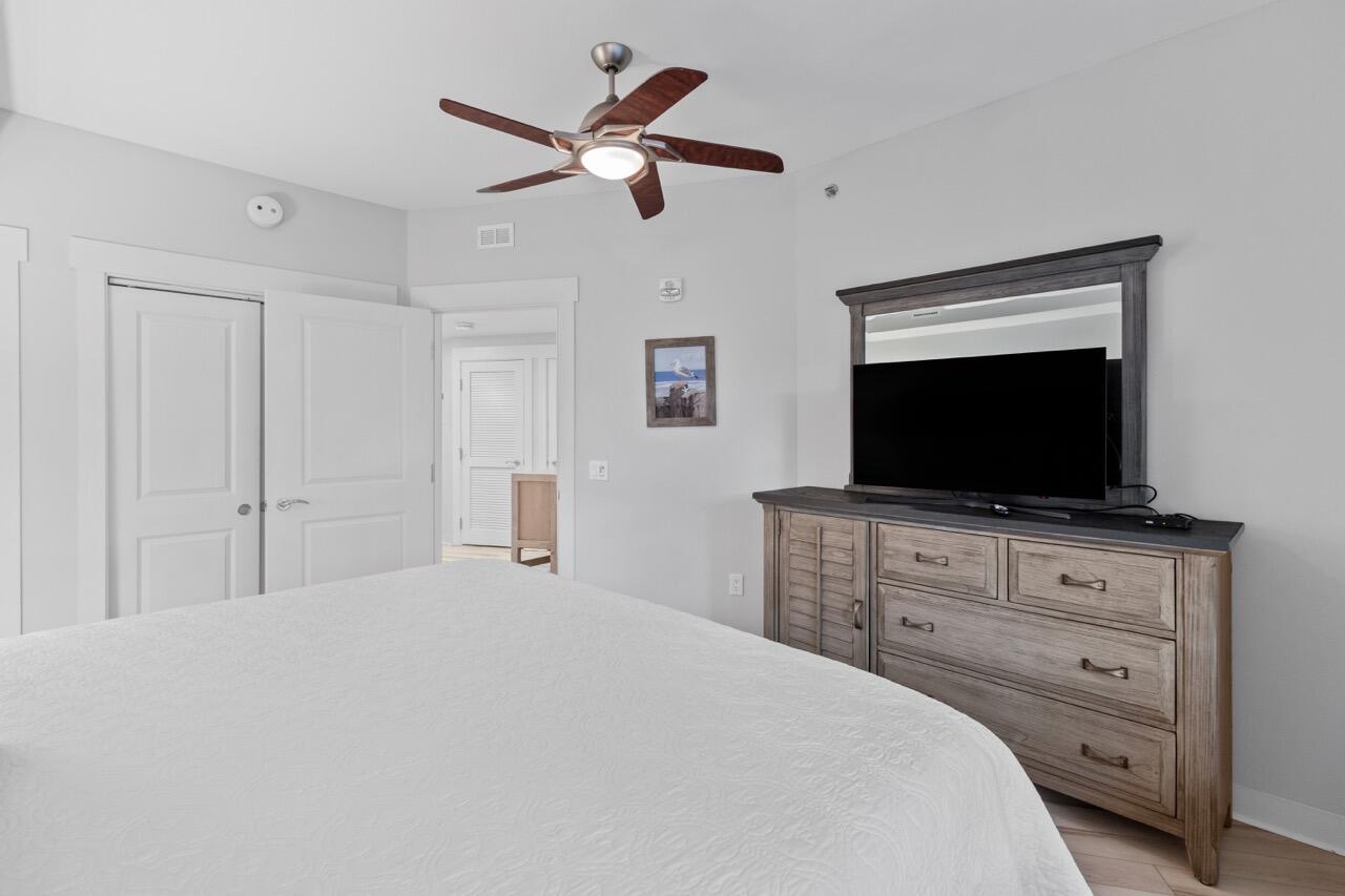 BAHIA CONDO - Residential