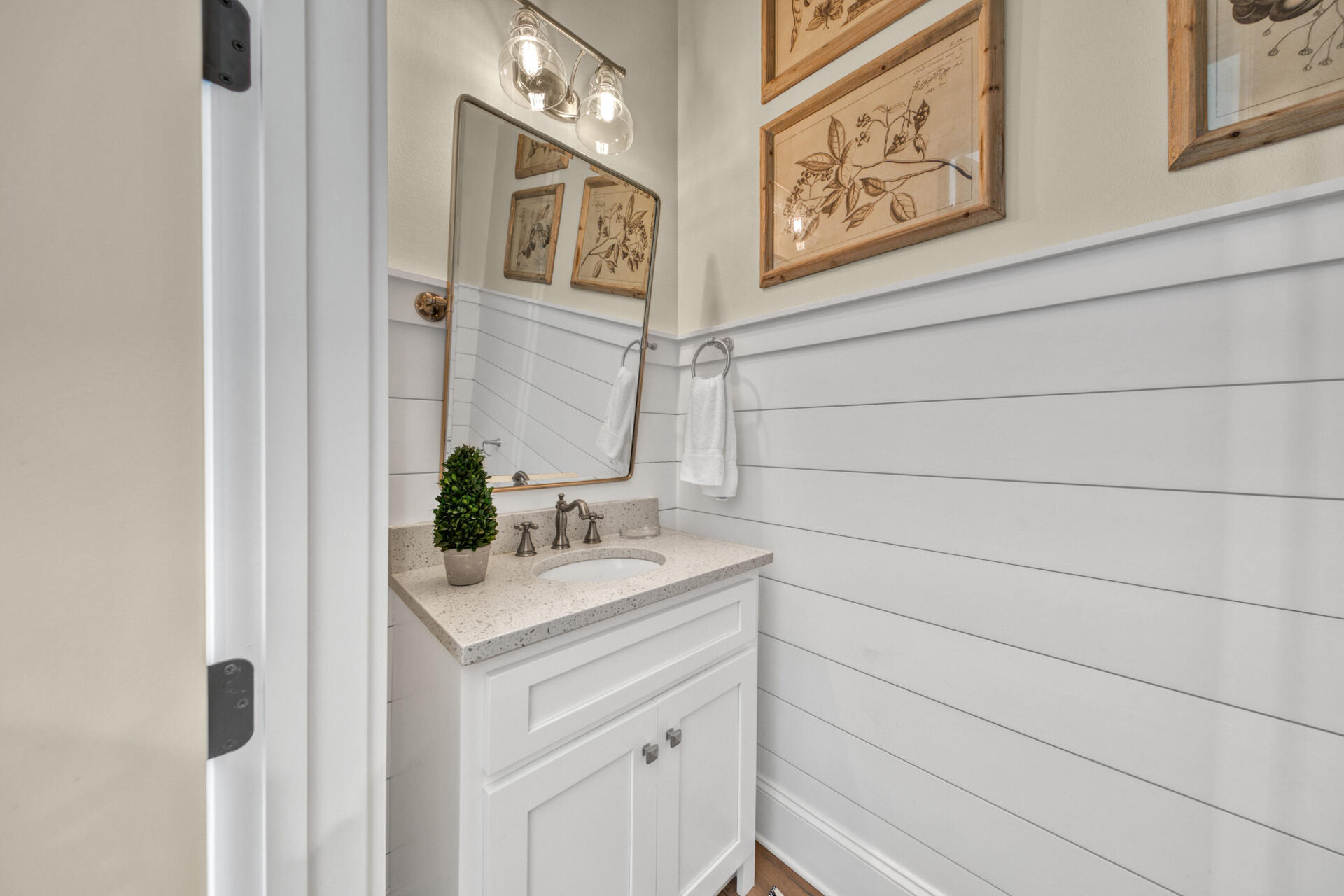 DALTON UNREC - Residential