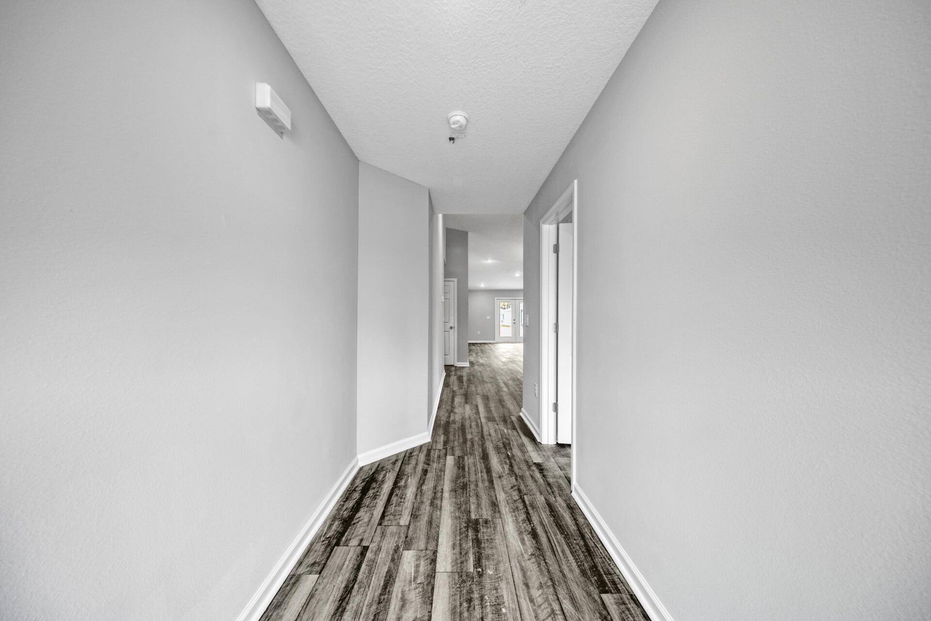 RIVERWALK - Residential