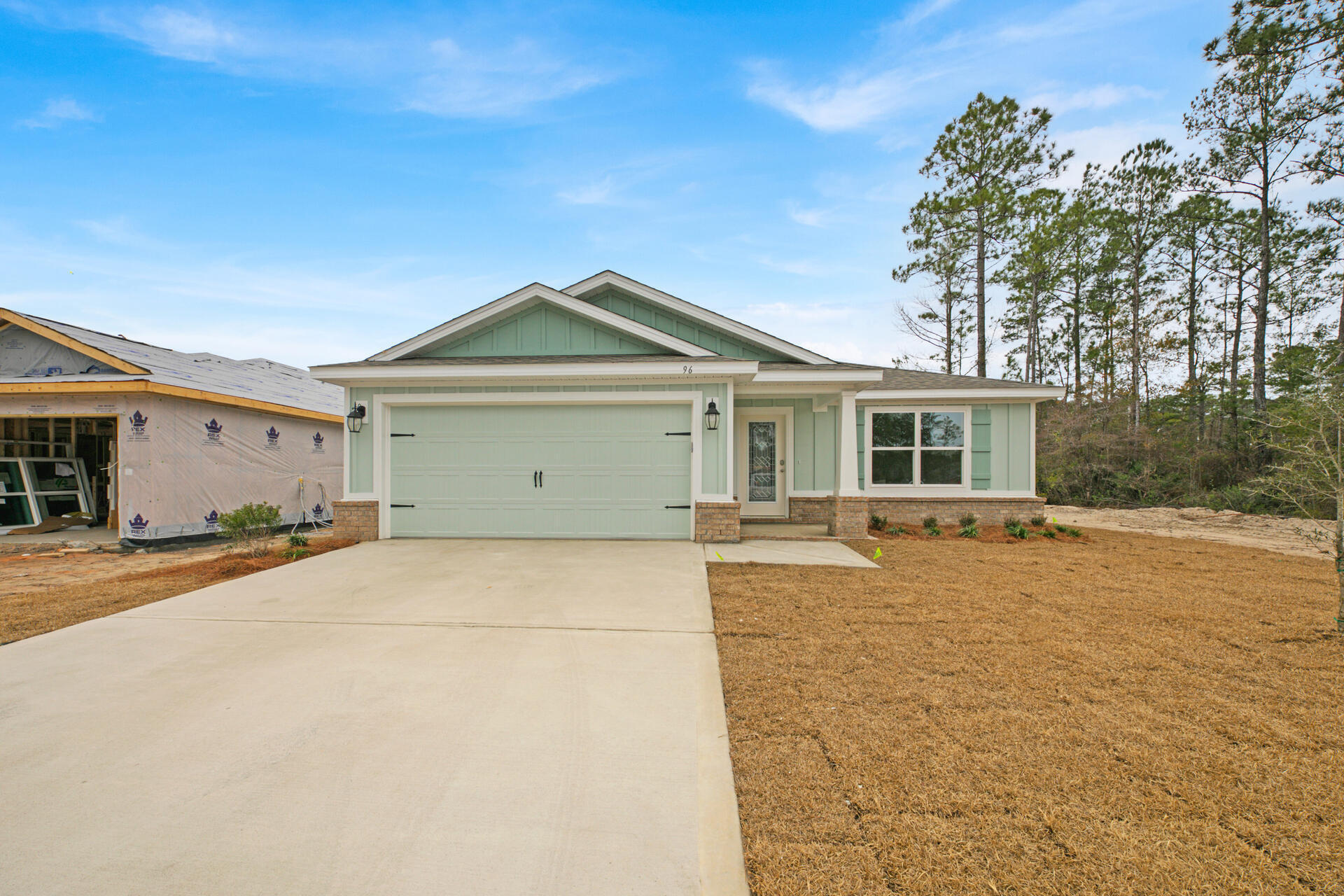 RIVERWALK - Residential