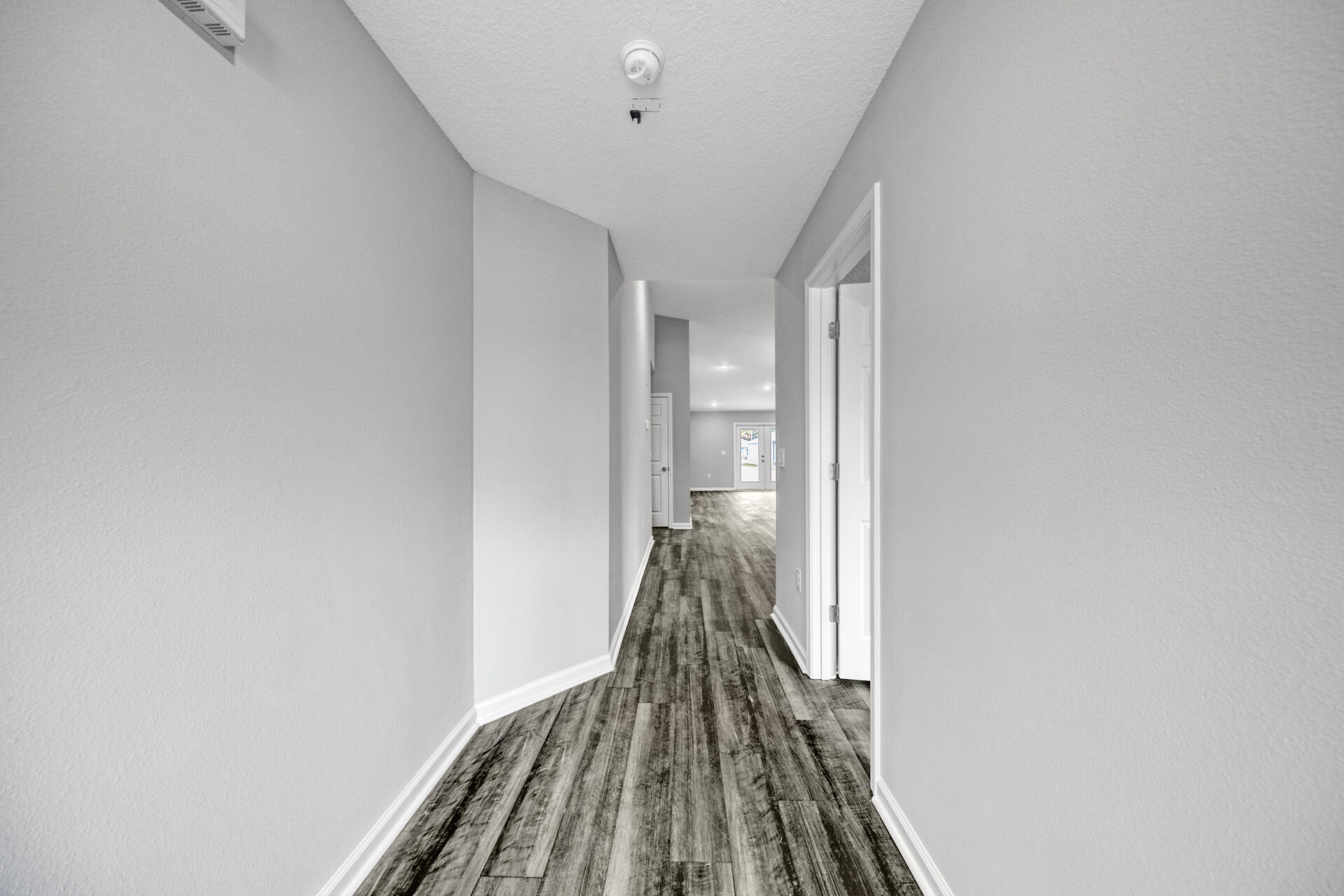 RIVERWALK - Residential