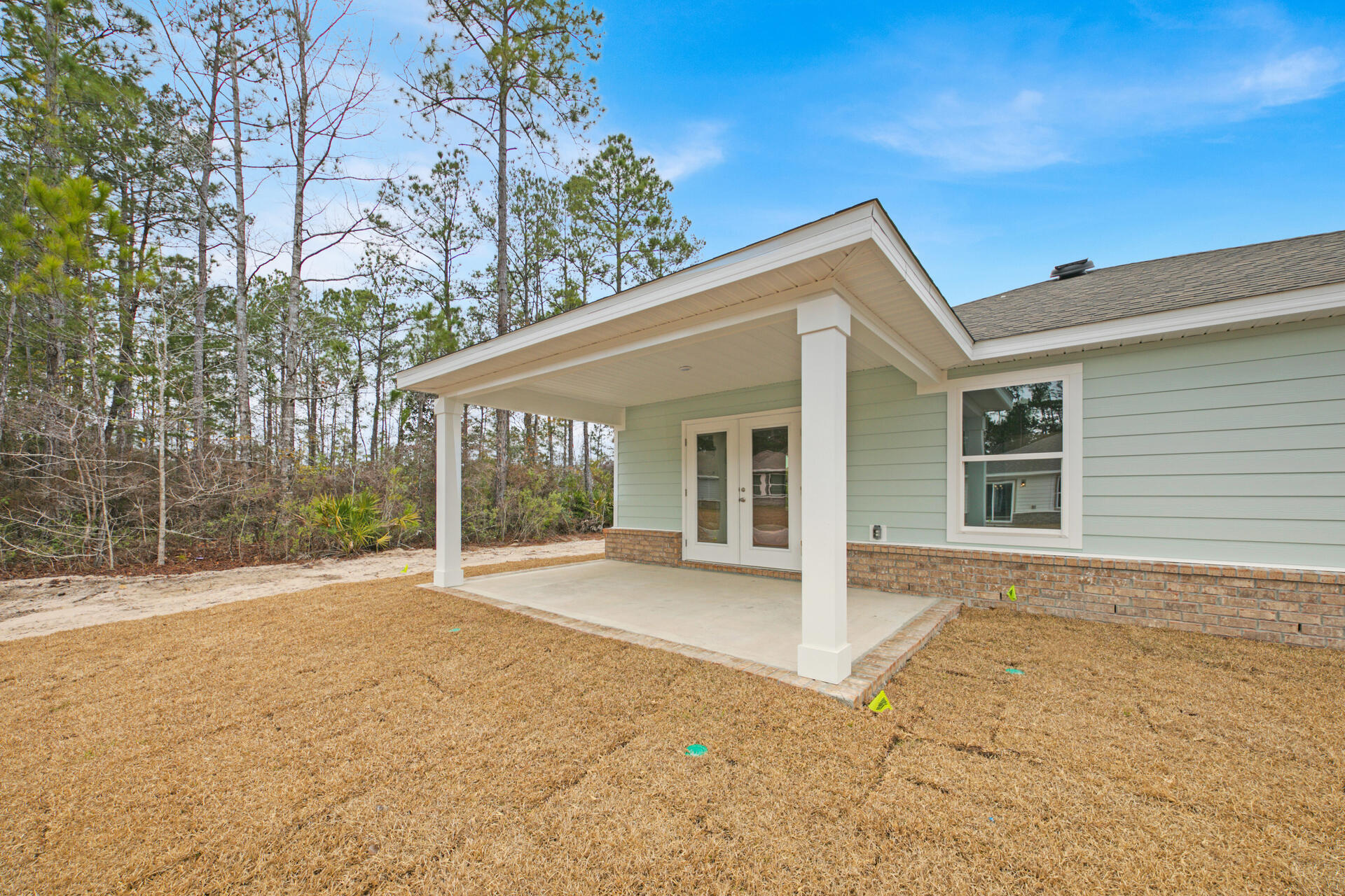 RIVERWALK - Residential