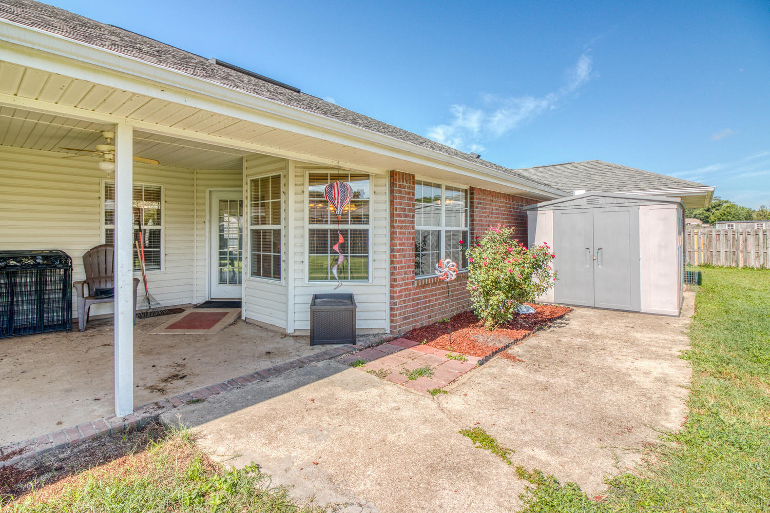 LEE FARMS PH I LOT 104 BLK B - Residential