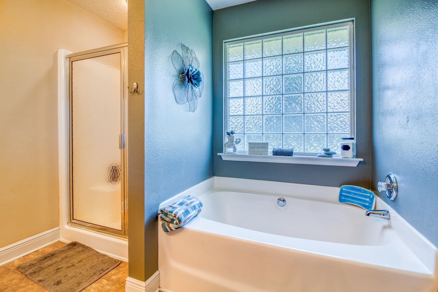 LEE FARMS PH I LOT 104 BLK B - Residential