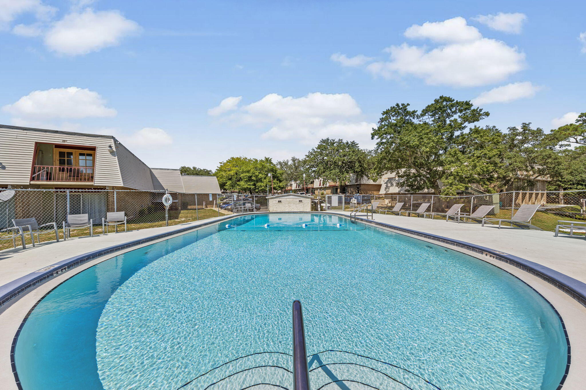 PIER ONE CONDO - Residential