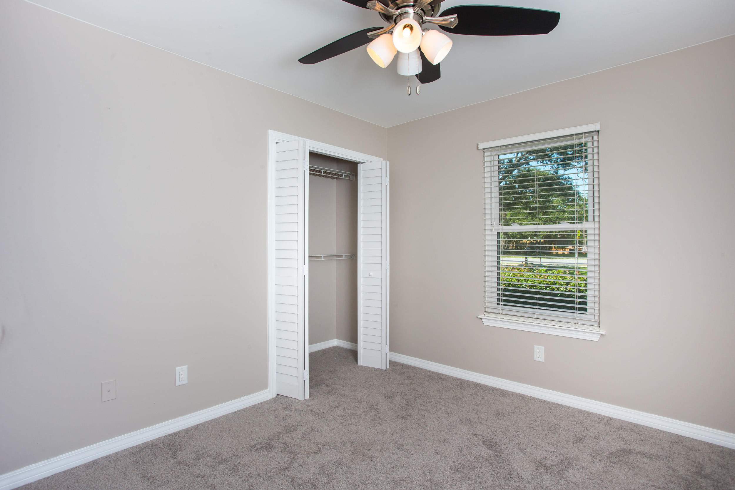 CALHOUN S/D TO DESTIN - Residential