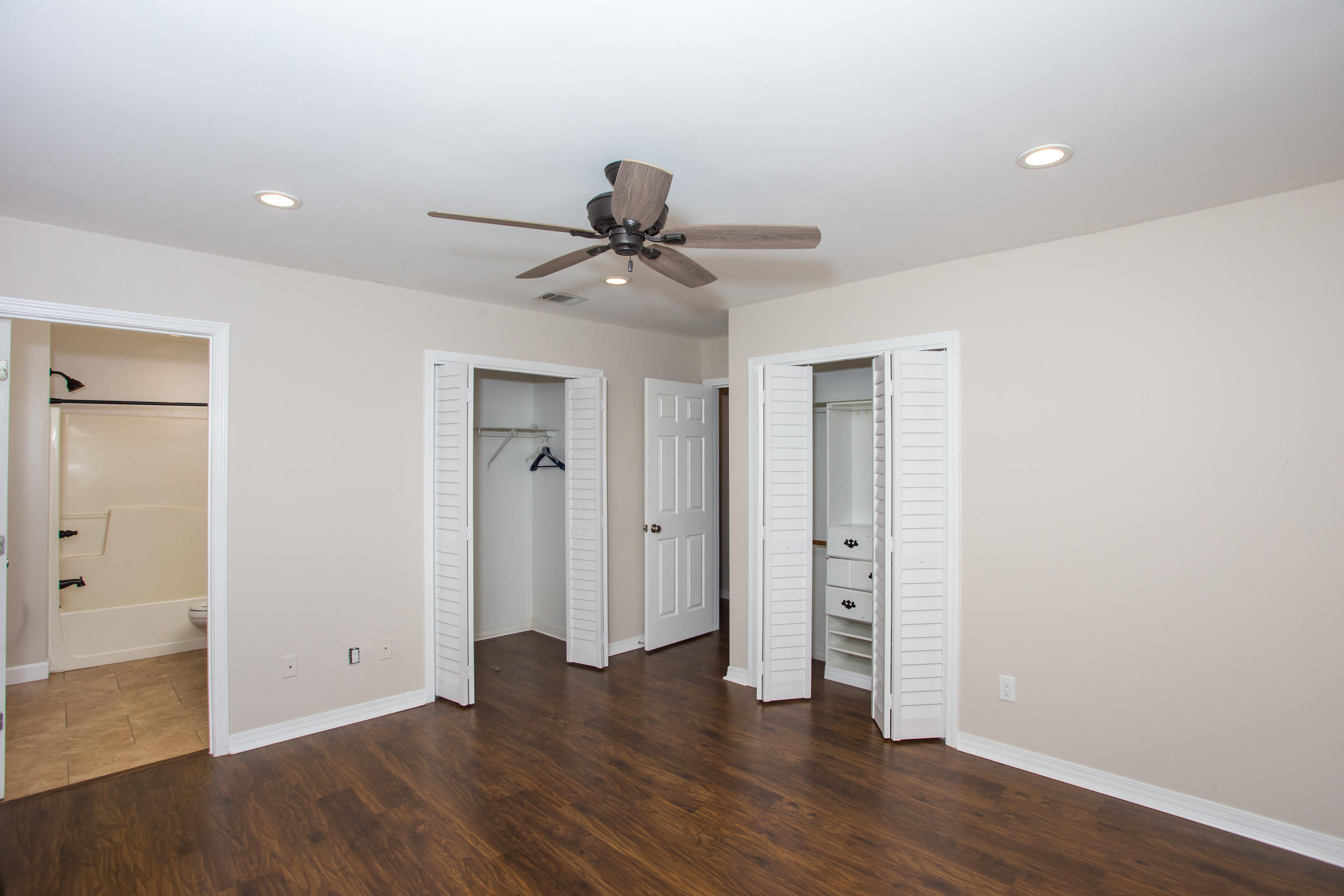 CALHOUN S/D TO DESTIN - Residential