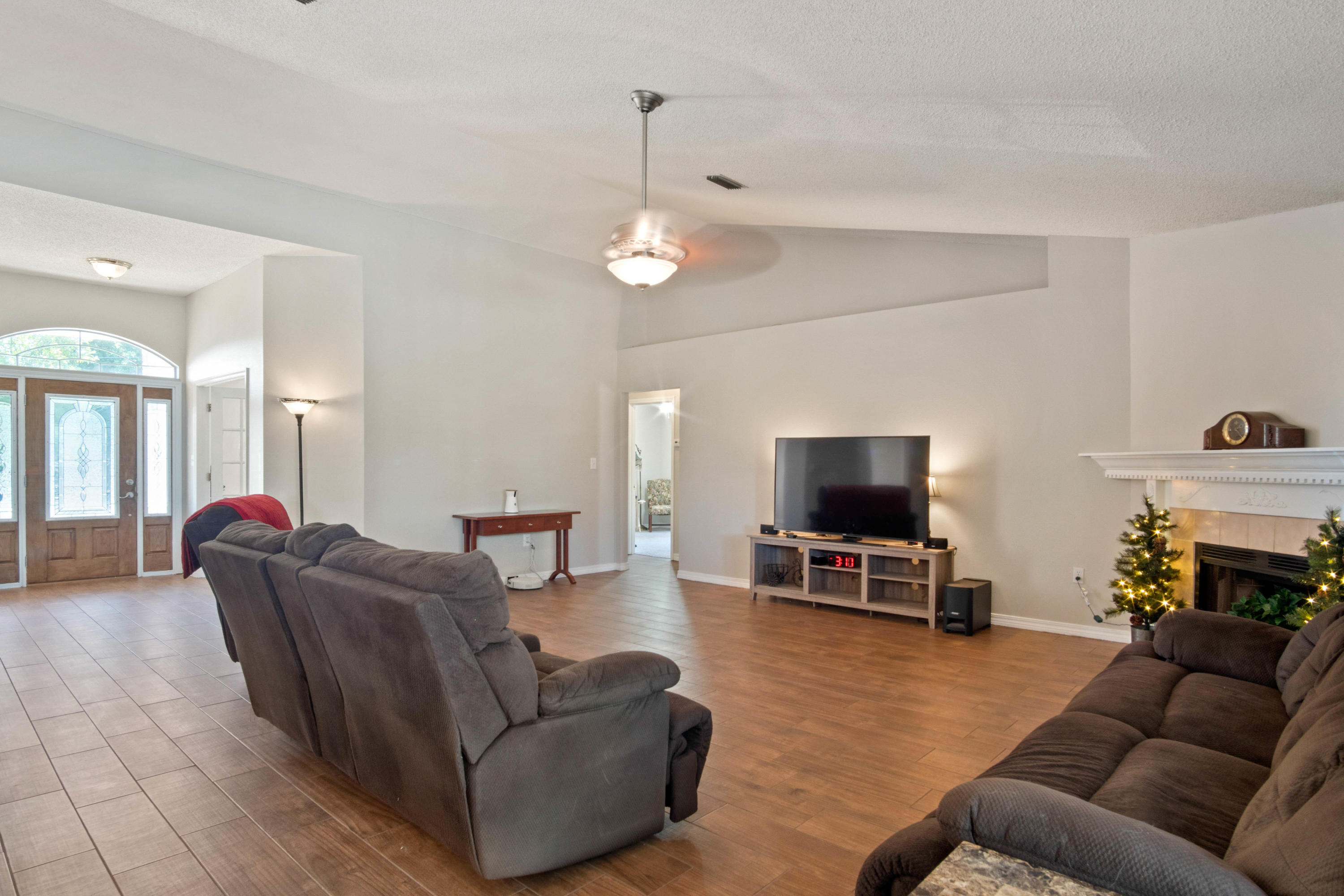 CORONADO VILLAGE PH 3 - Residential