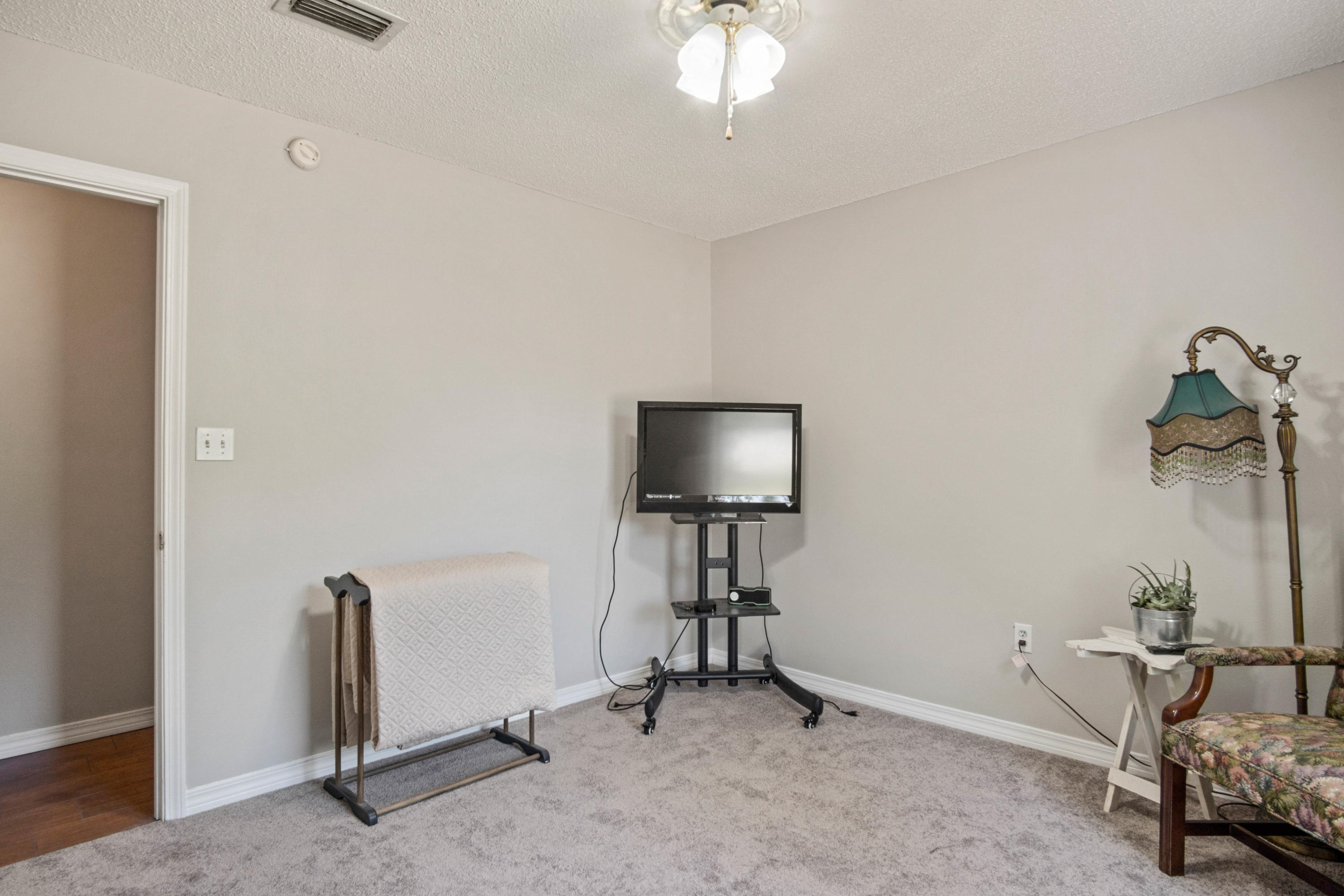 CORONADO VILLAGE PH 3 - Residential