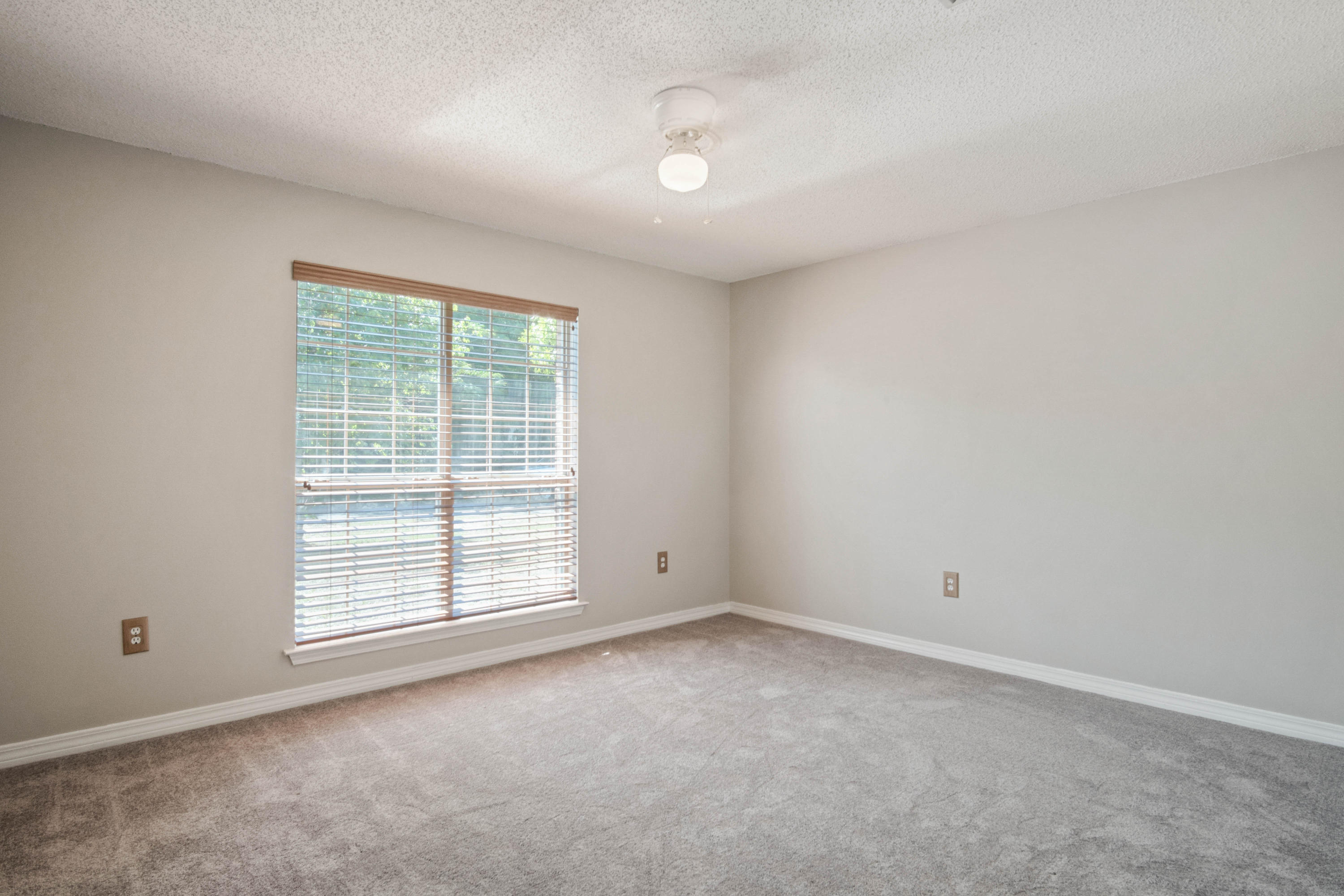 CORONADO VILLAGE PH 3 - Residential