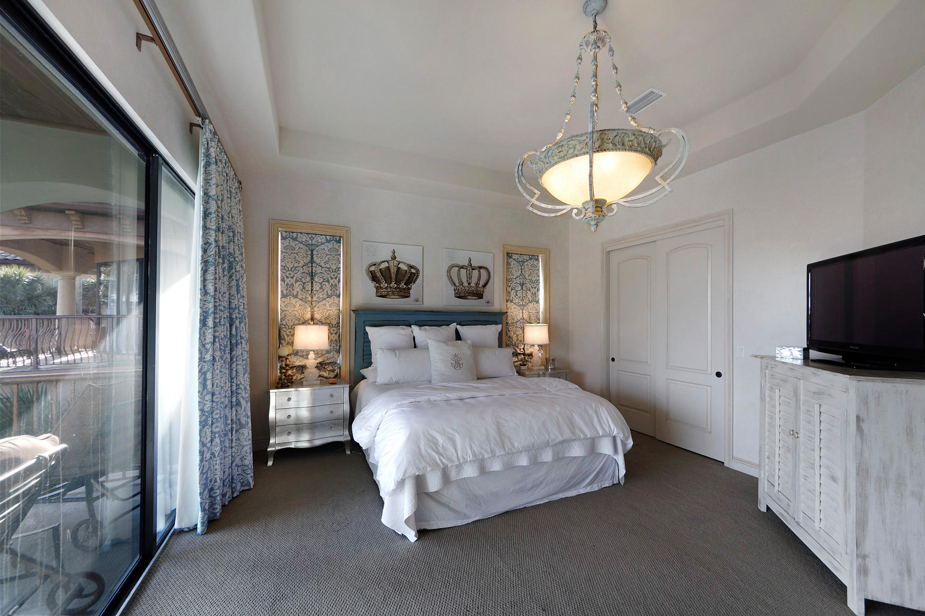 SAINT TROPEZ - Residential