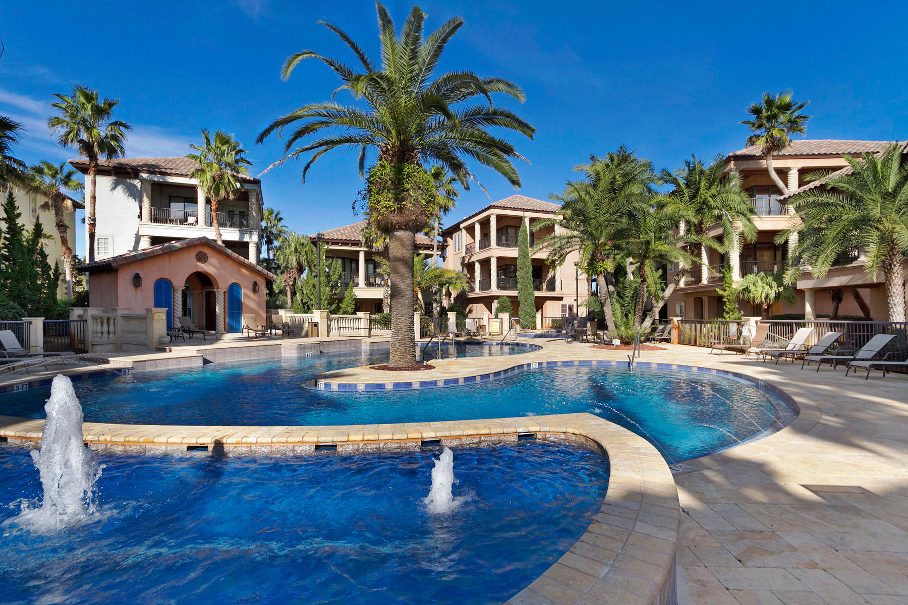 SAINT TROPEZ - Residential