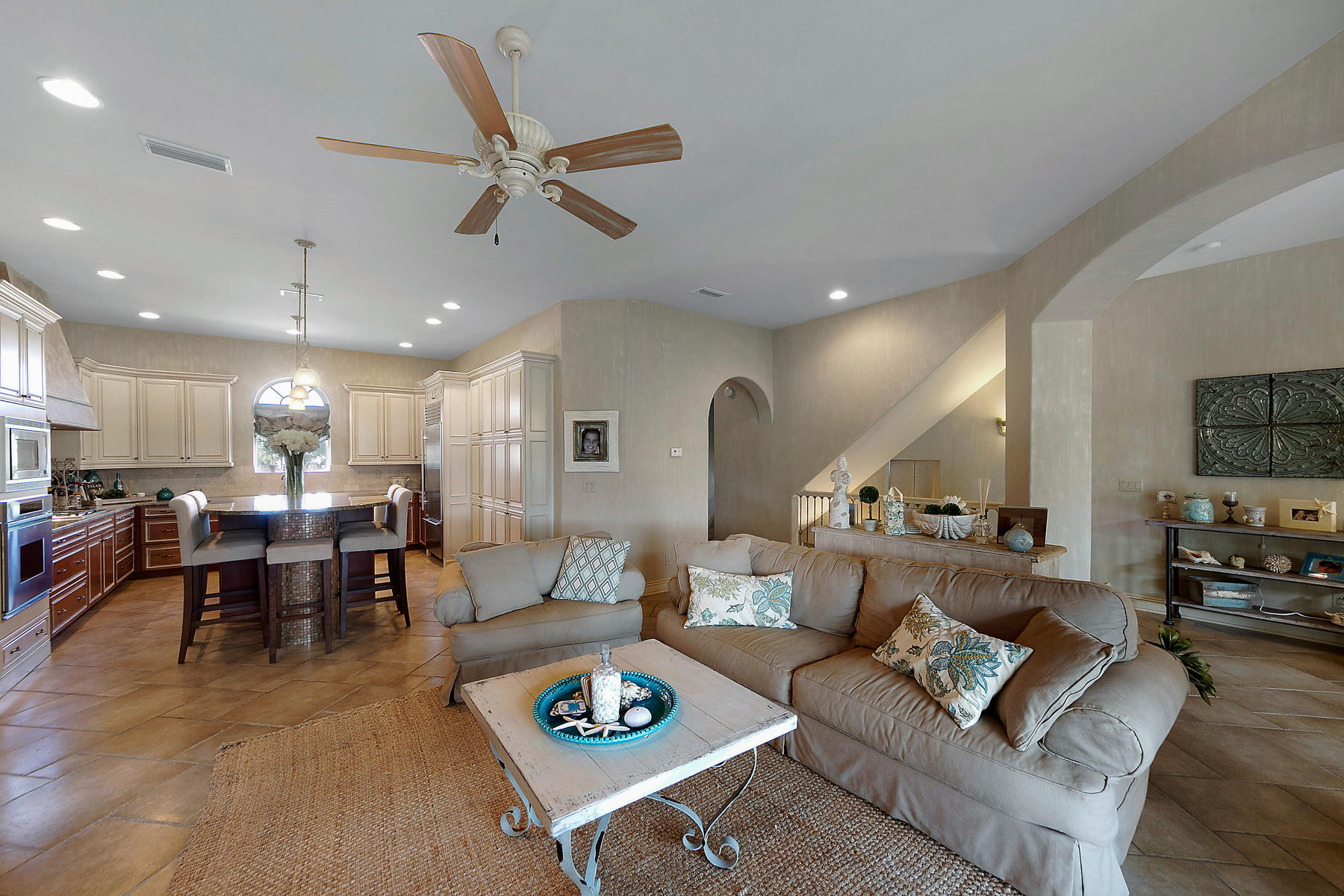 SAINT TROPEZ - Residential