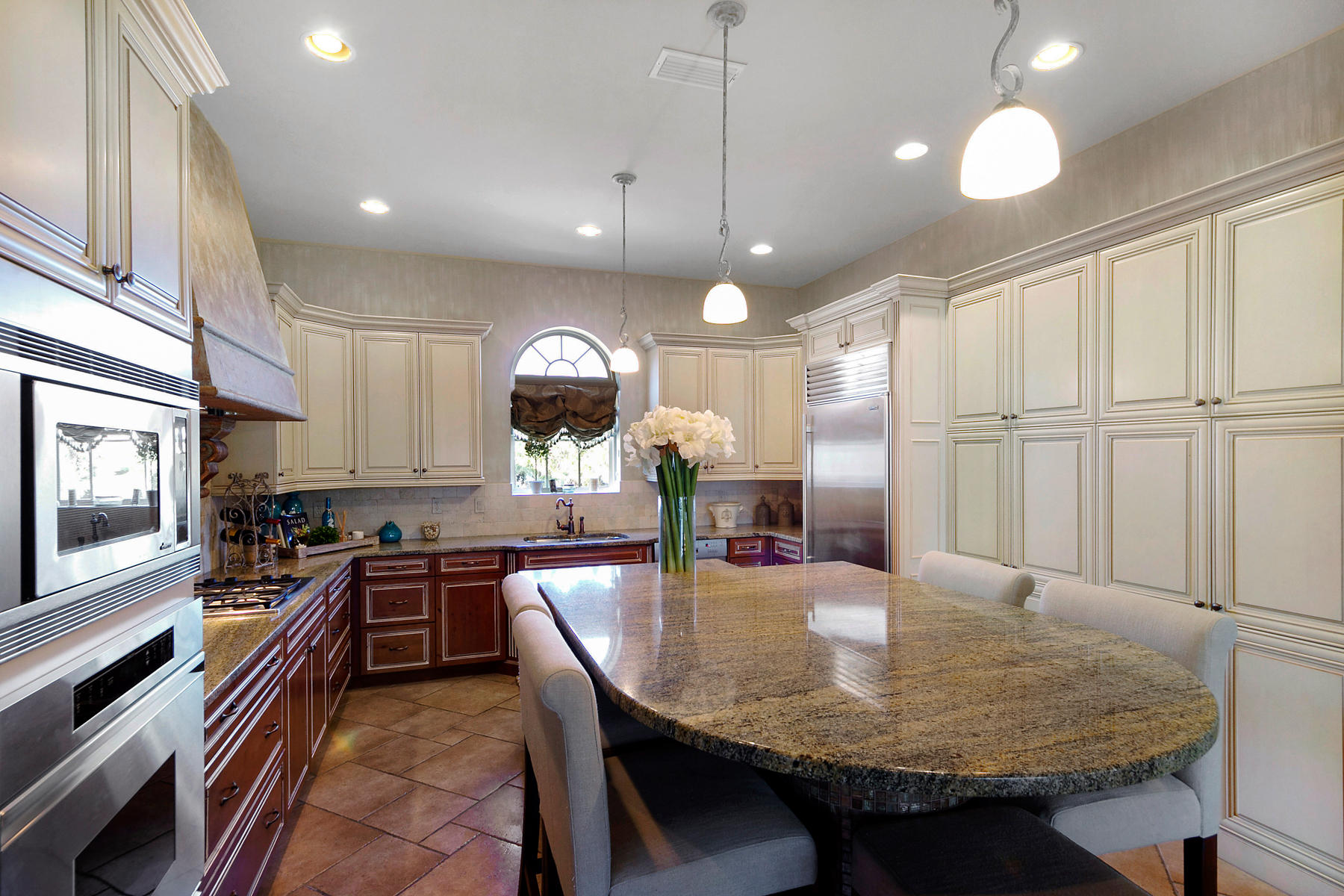 SAINT TROPEZ - Residential