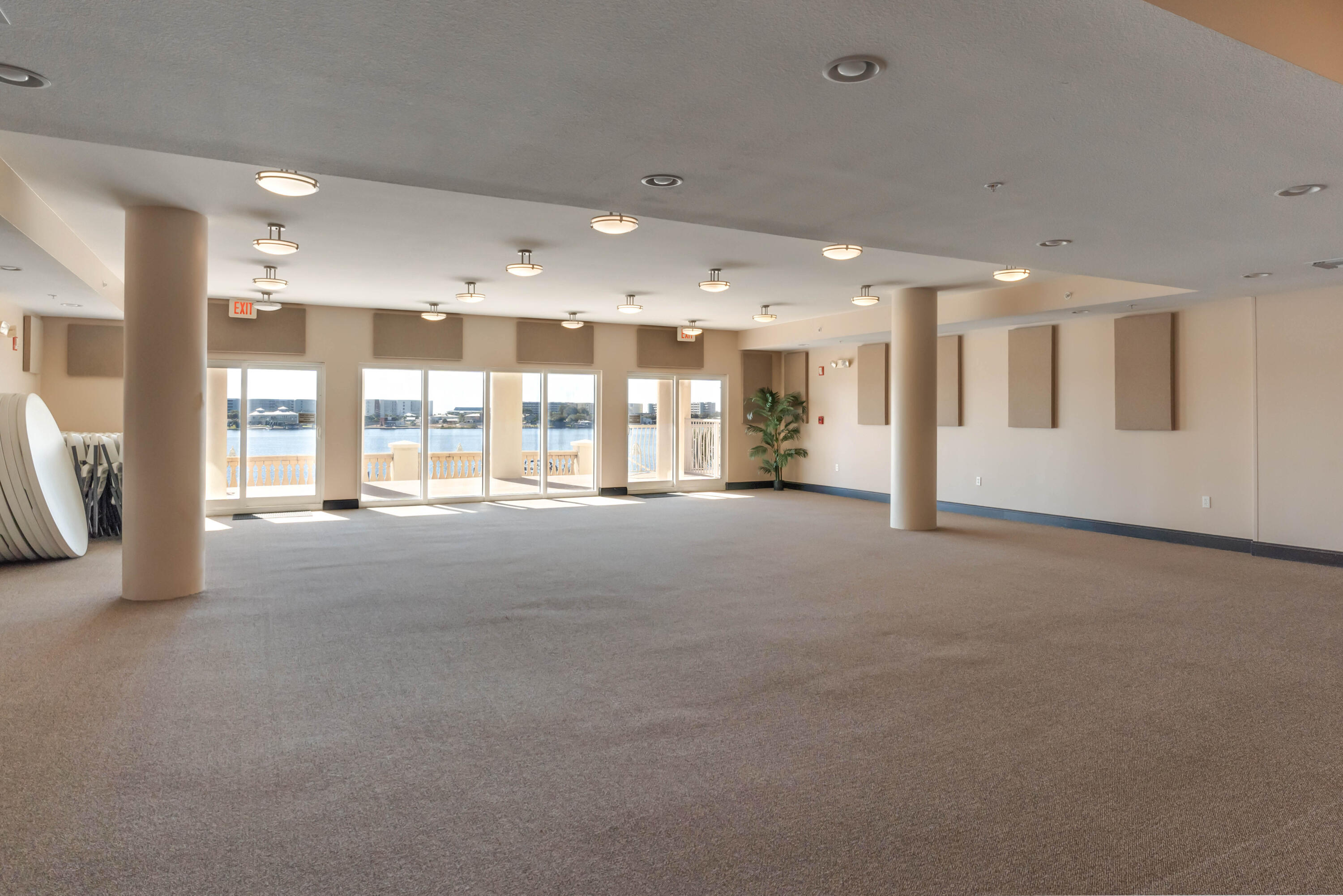 PRESIDIO YACHT CLUB - Residential