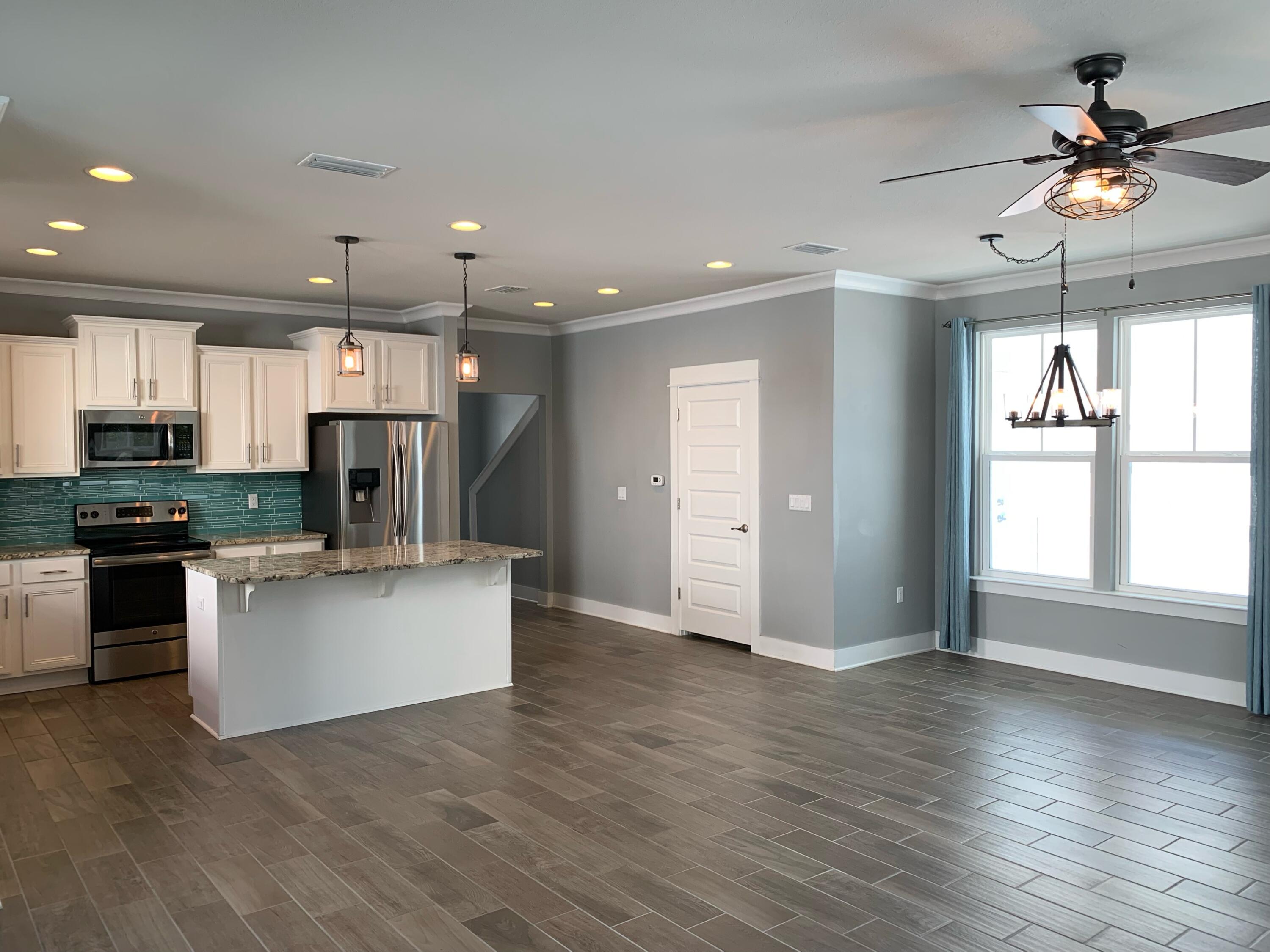 AUDUBON POINT - Residential Lease