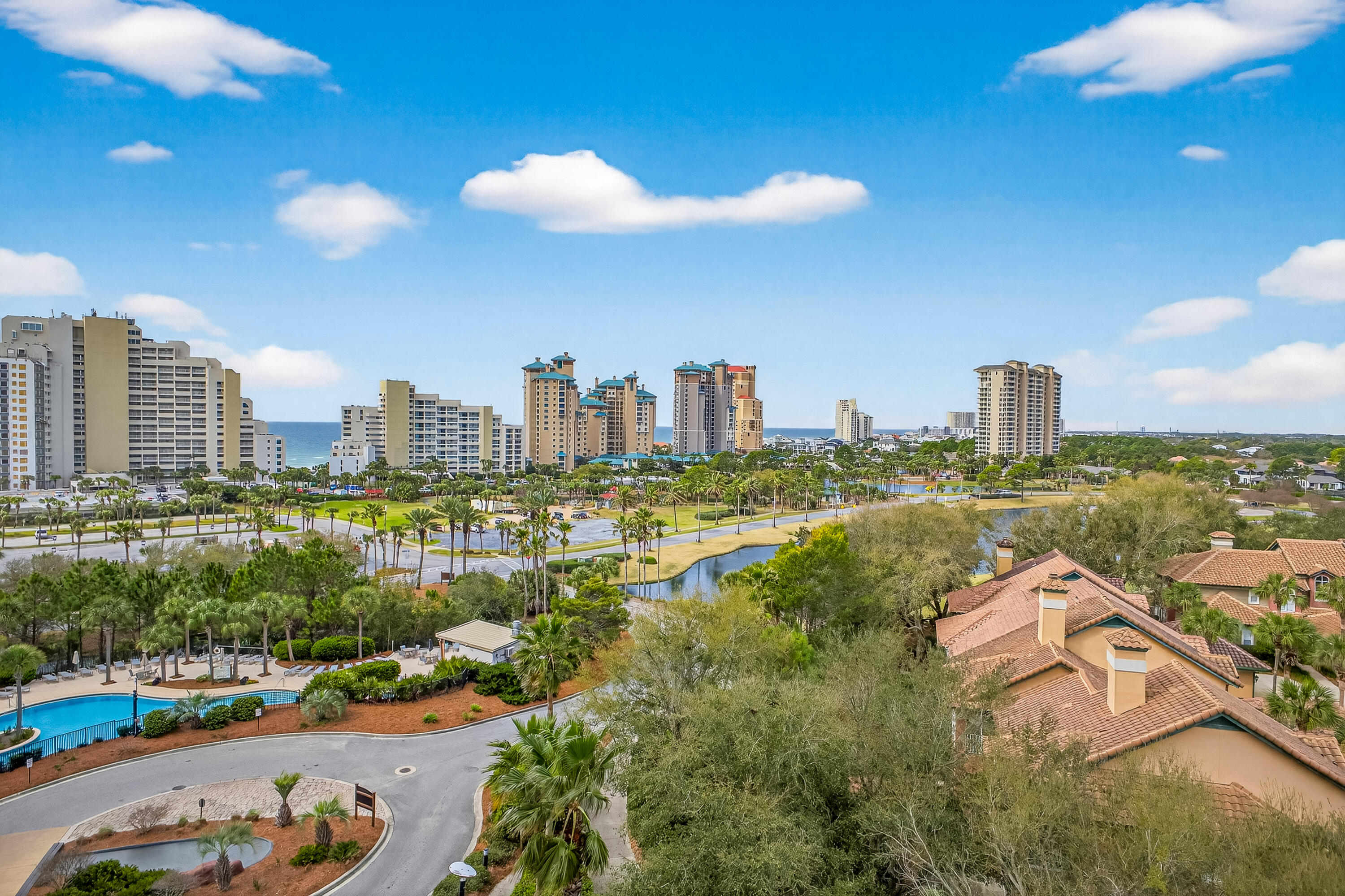 LUAU I - Residential