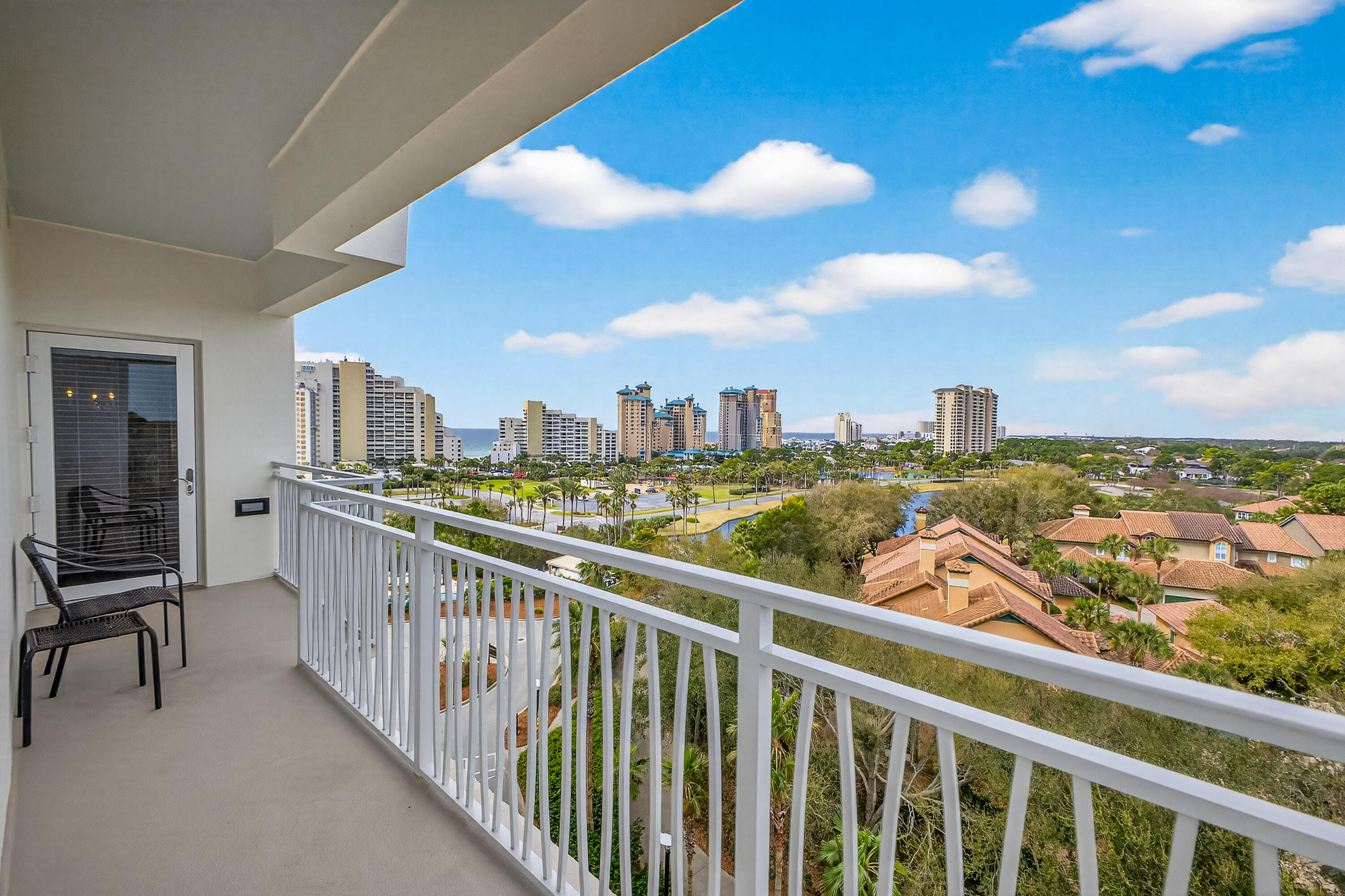 LUAU I - Residential