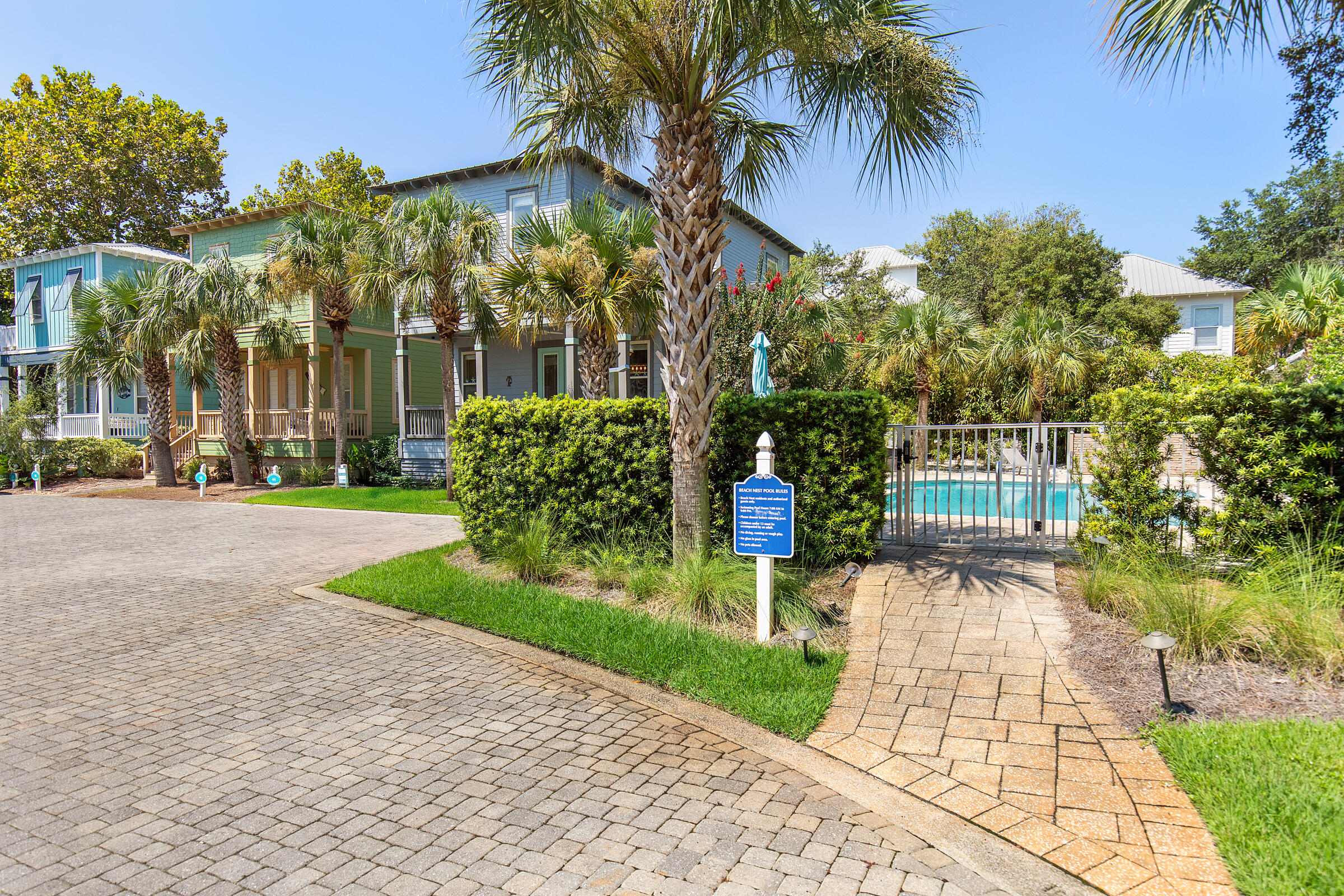 BEACH NEST - Residential