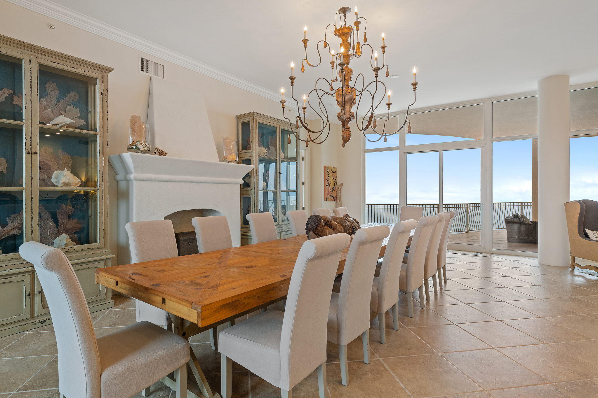 La Riva III Condominium - Residential