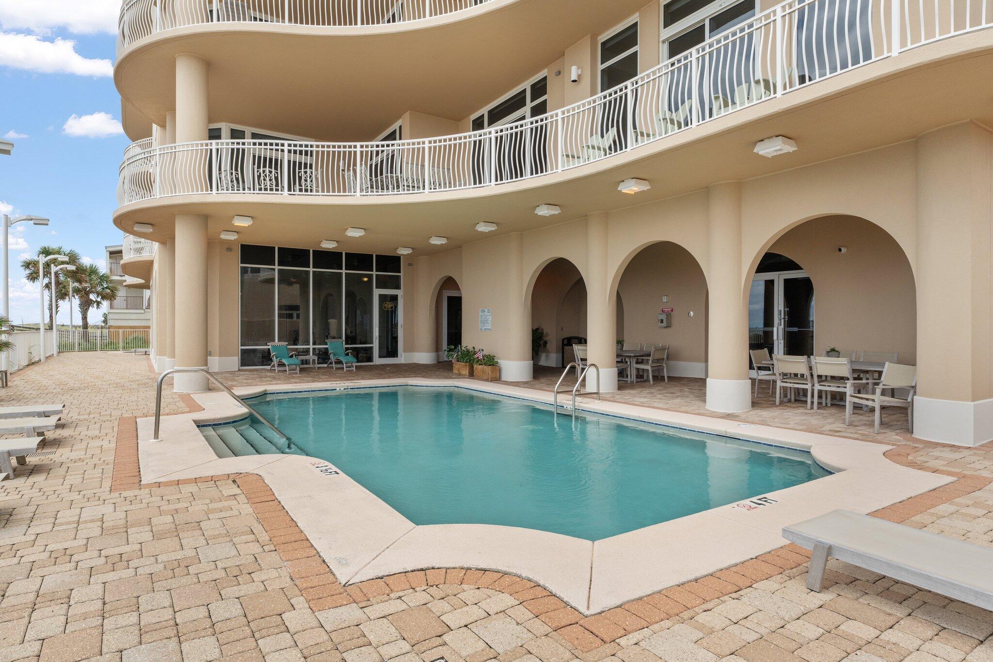 La Riva III Condominium - Residential