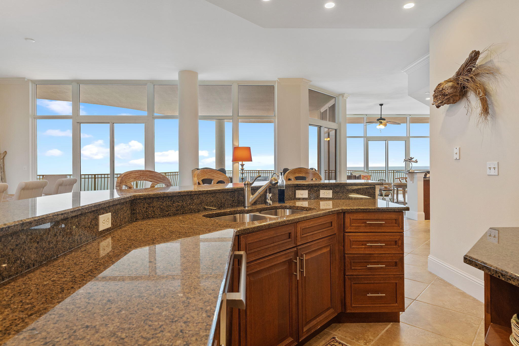 La Riva III Condominium - Residential