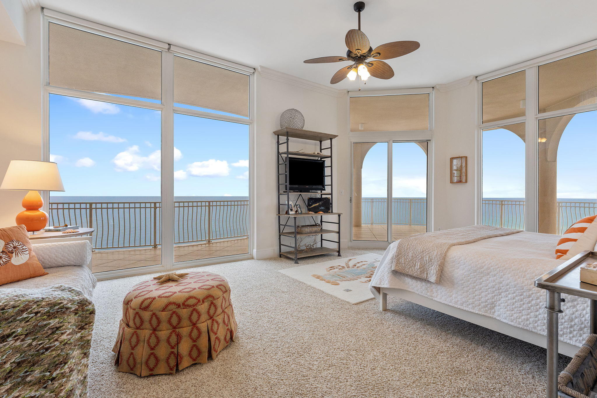 La Riva III Condominium - Residential
