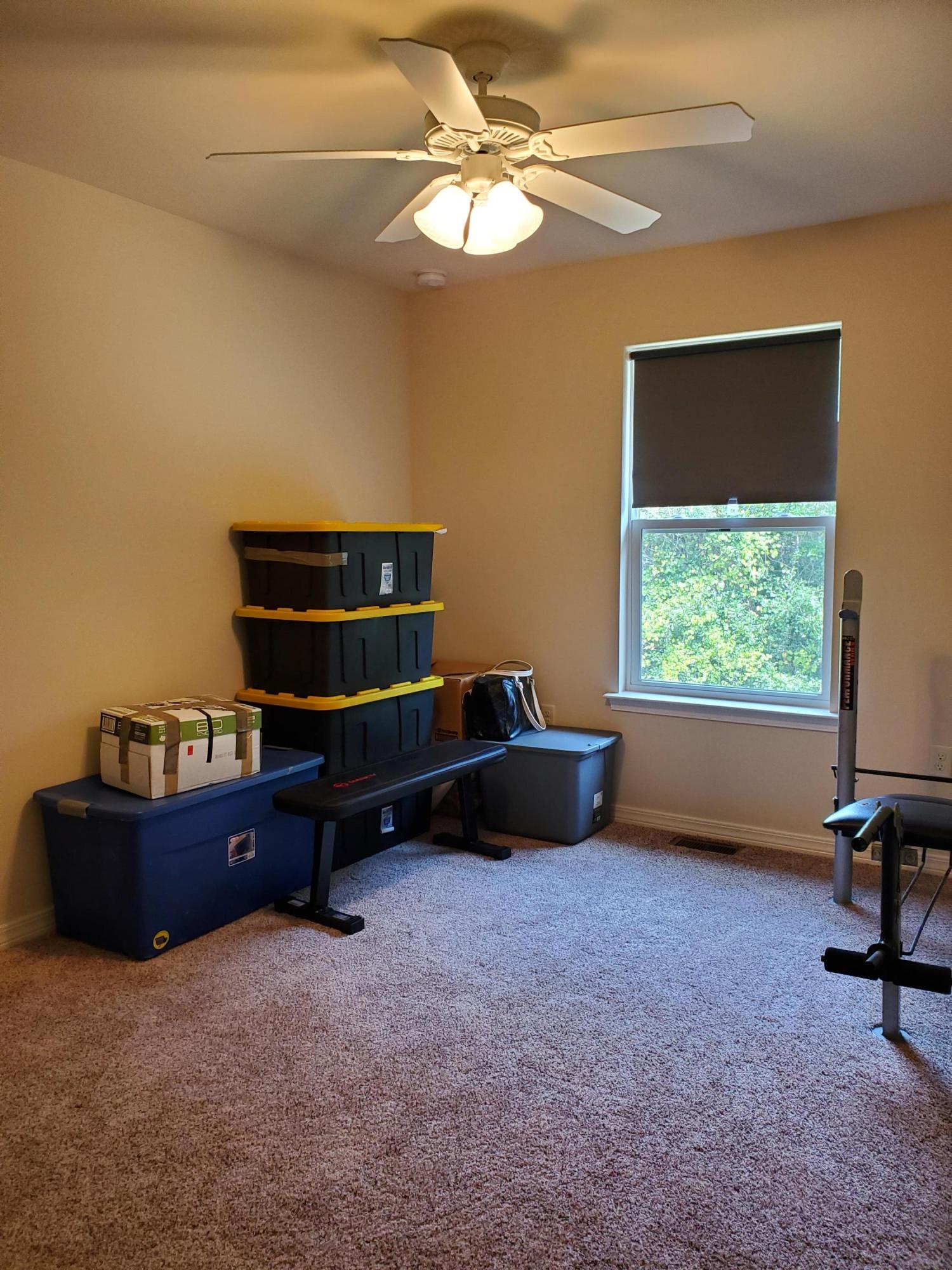 SANDY RIDGE ESTATES - Residential Lease