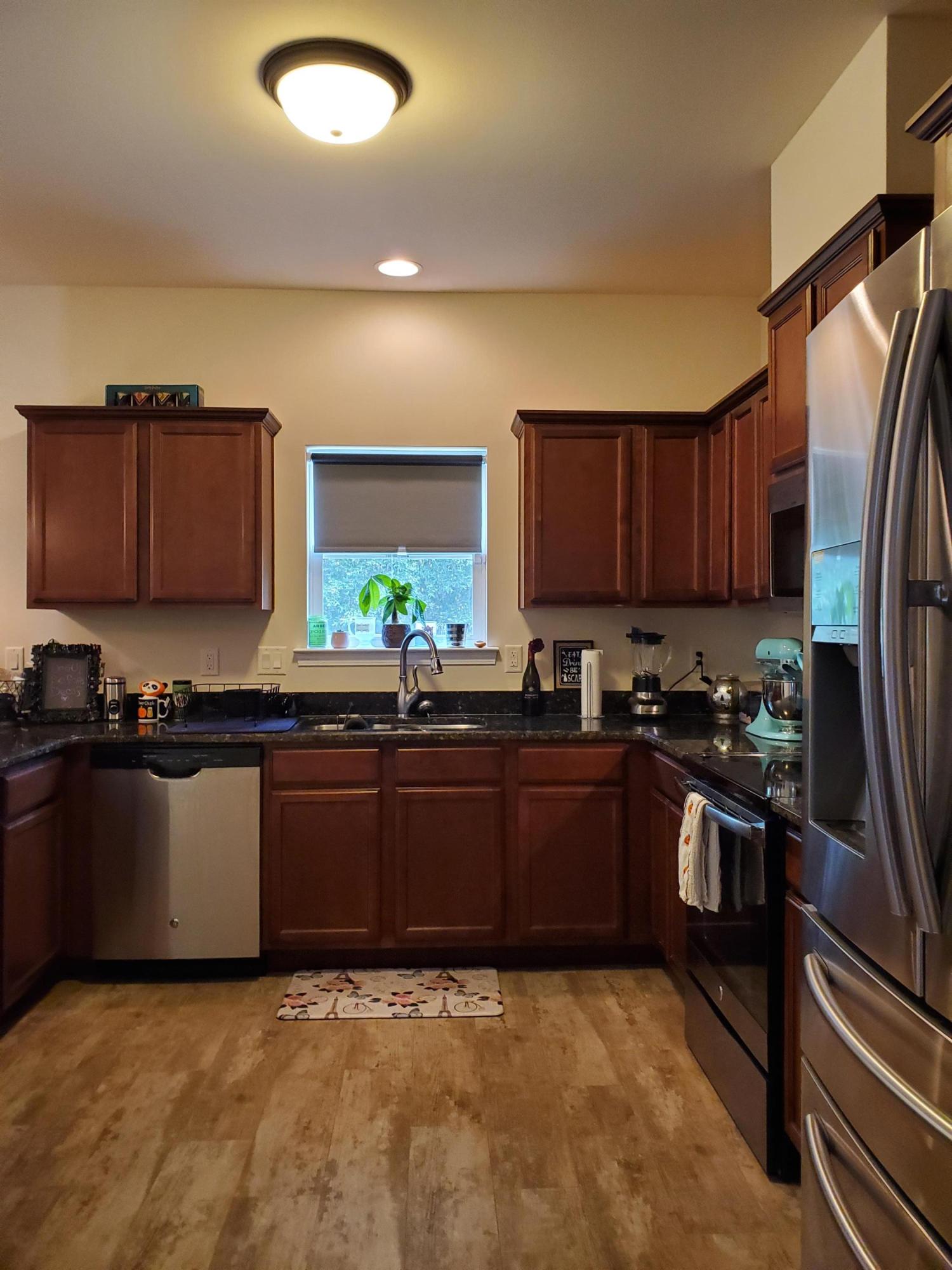 SANDY RIDGE ESTATES - Residential Lease