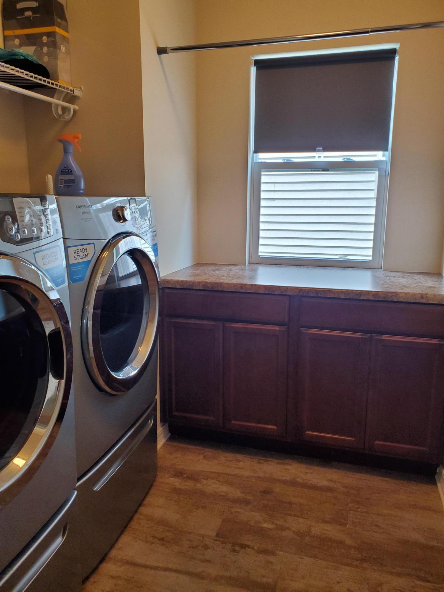 SANDY RIDGE ESTATES - Residential Lease