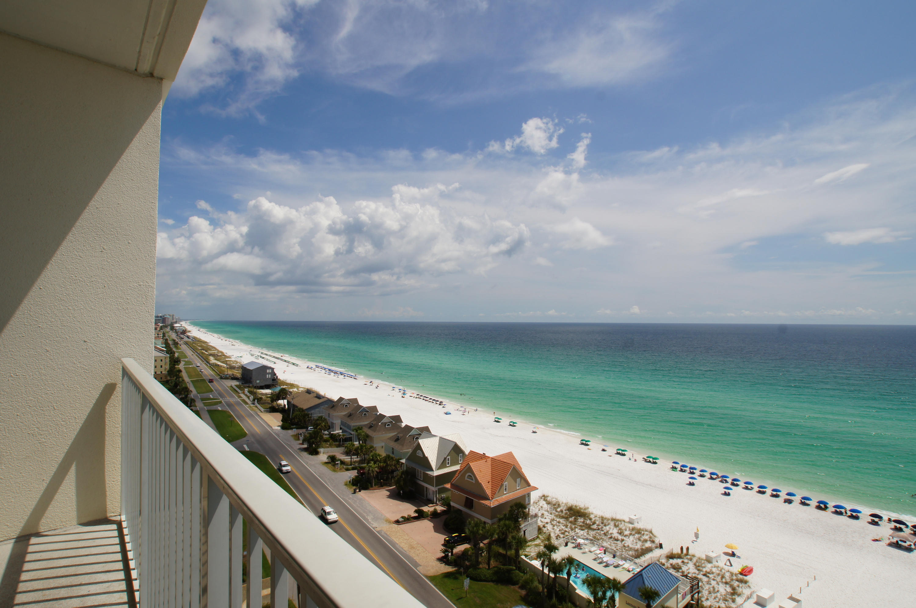 LEEWARD KEY - Residential