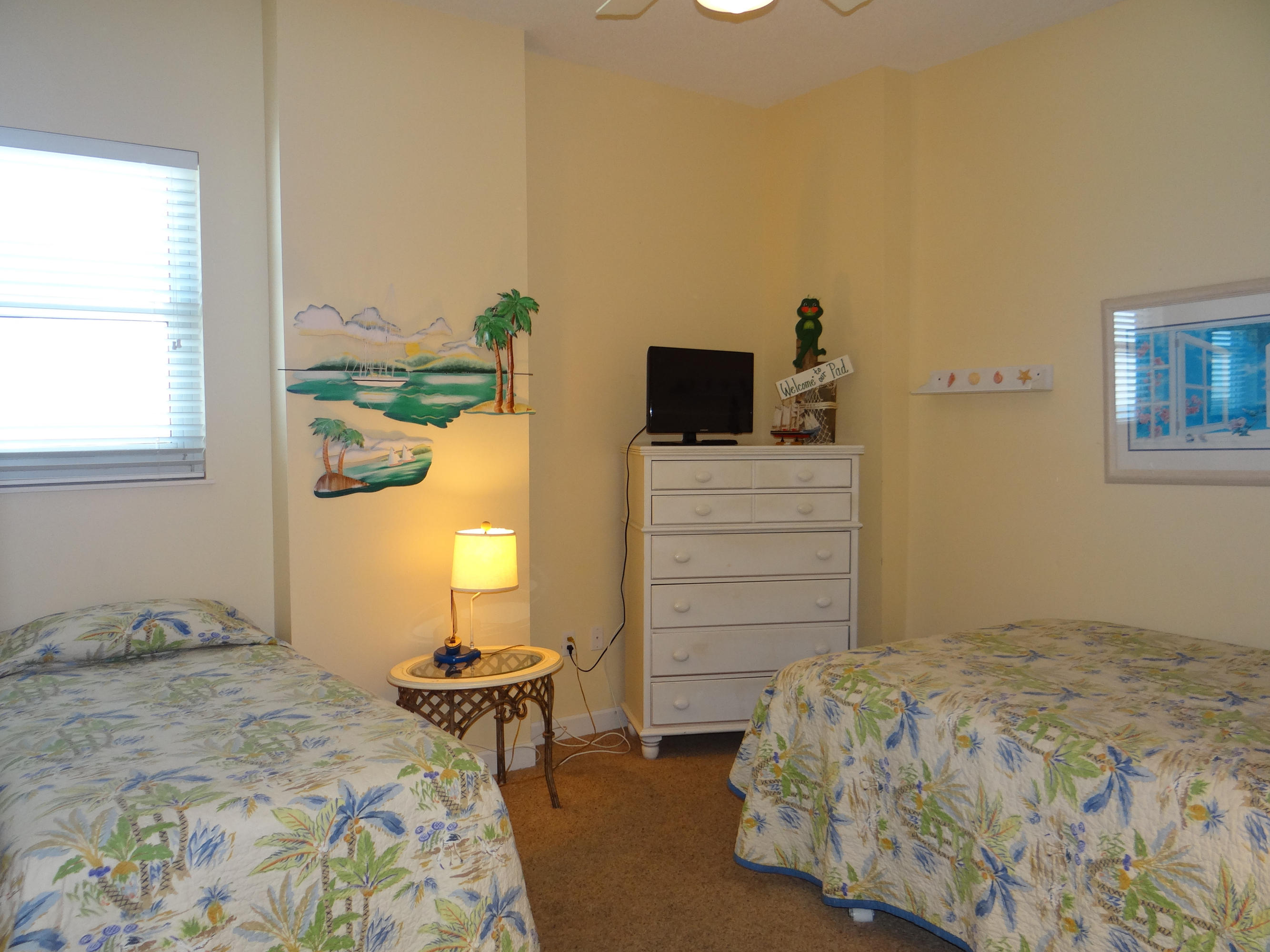 LEEWARD KEY - Residential