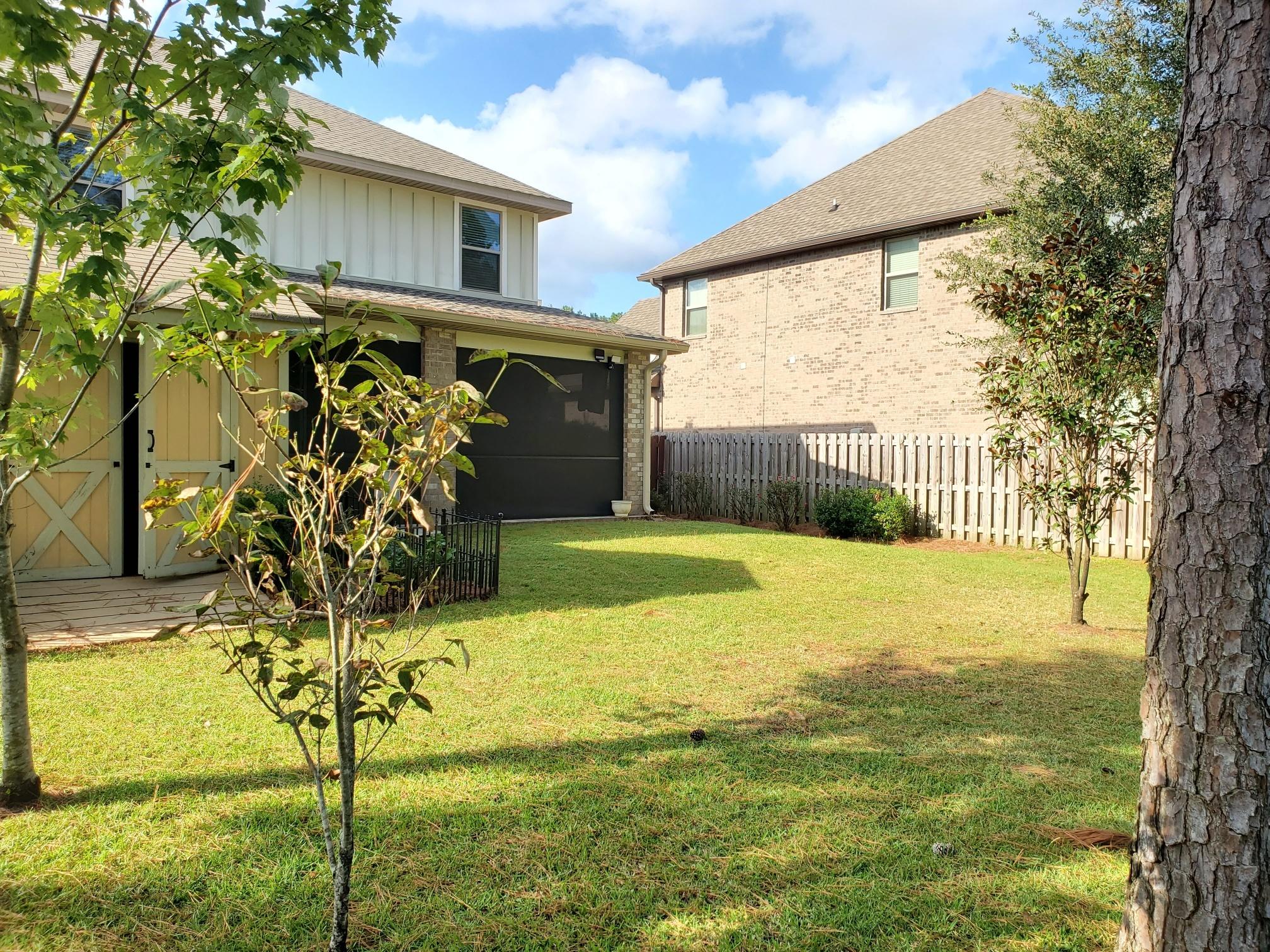 HAMMOCK BAY - Residential