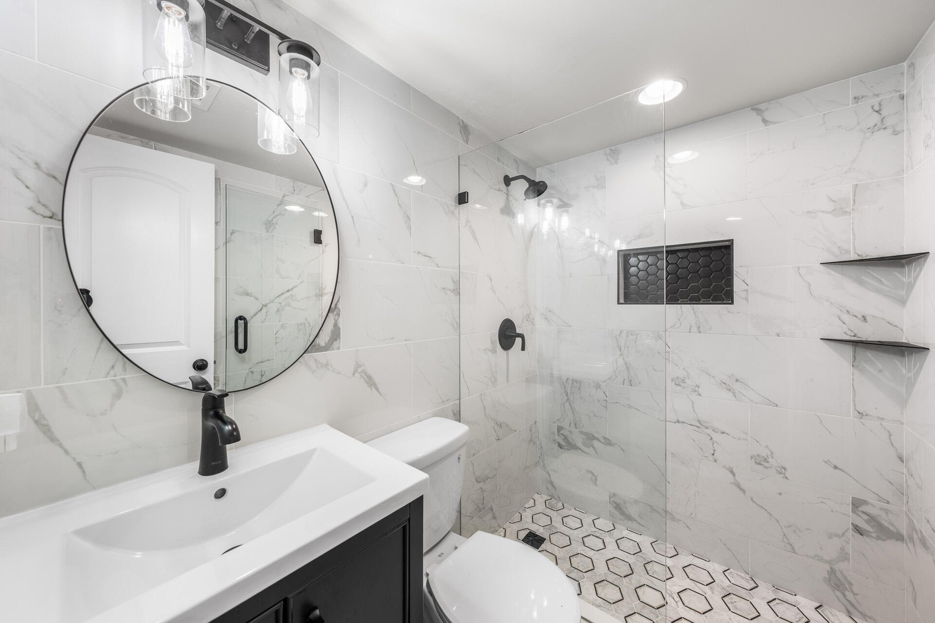 SEASCAPE CONDO FAIRWAYS AT - Residential