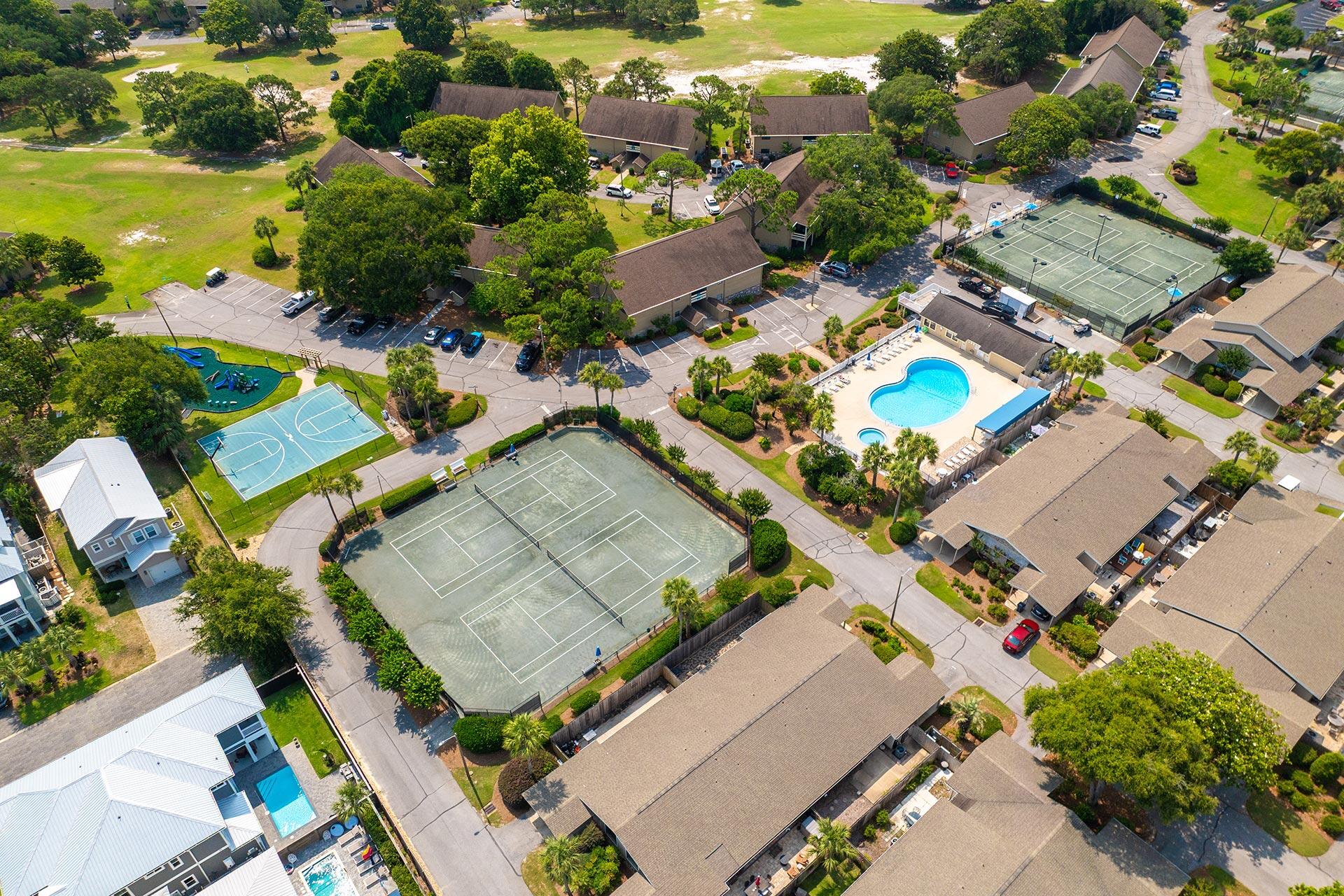 SEASCAPE CONDO FAIRWAYS AT - Residential