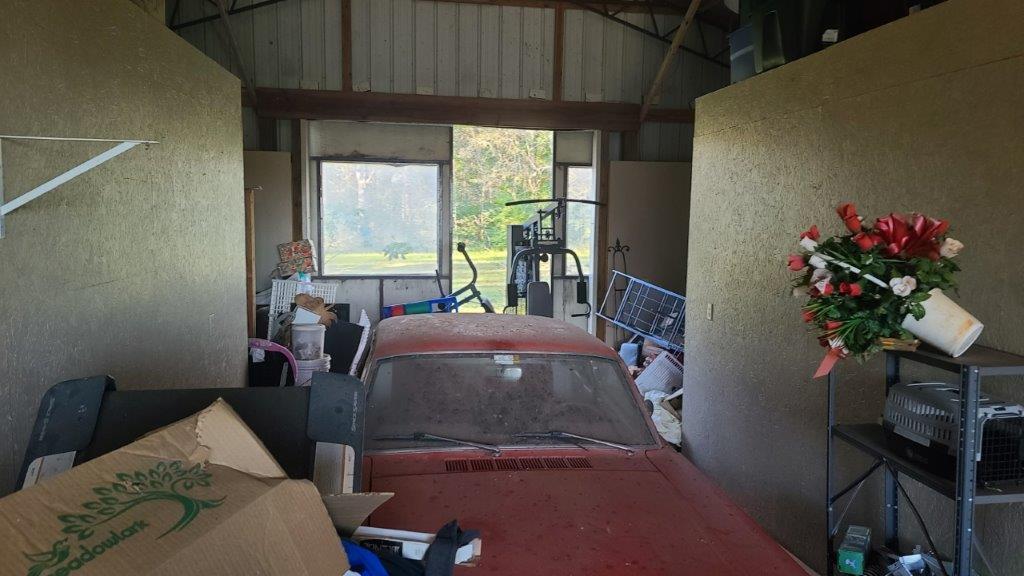 NO RECORDED SUBDIVISION - Residential