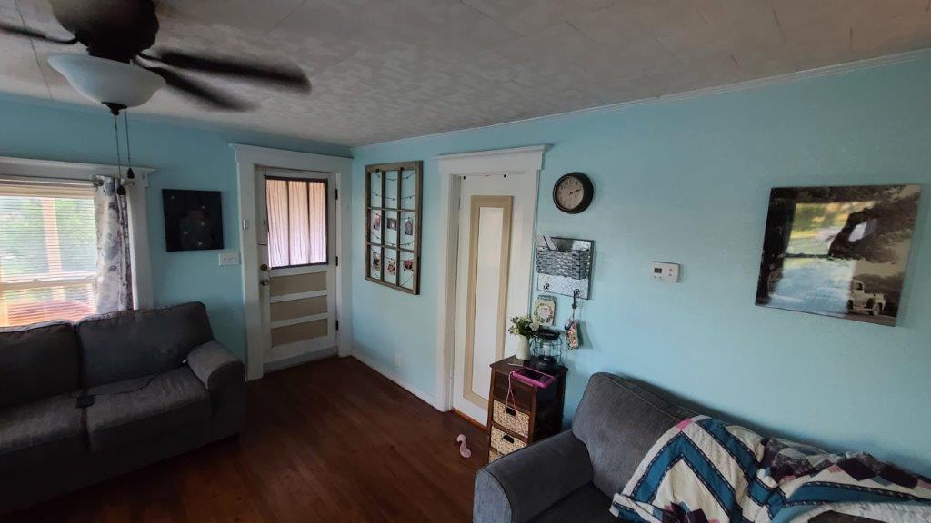 NO RECORDED SUBDIVISION - Residential