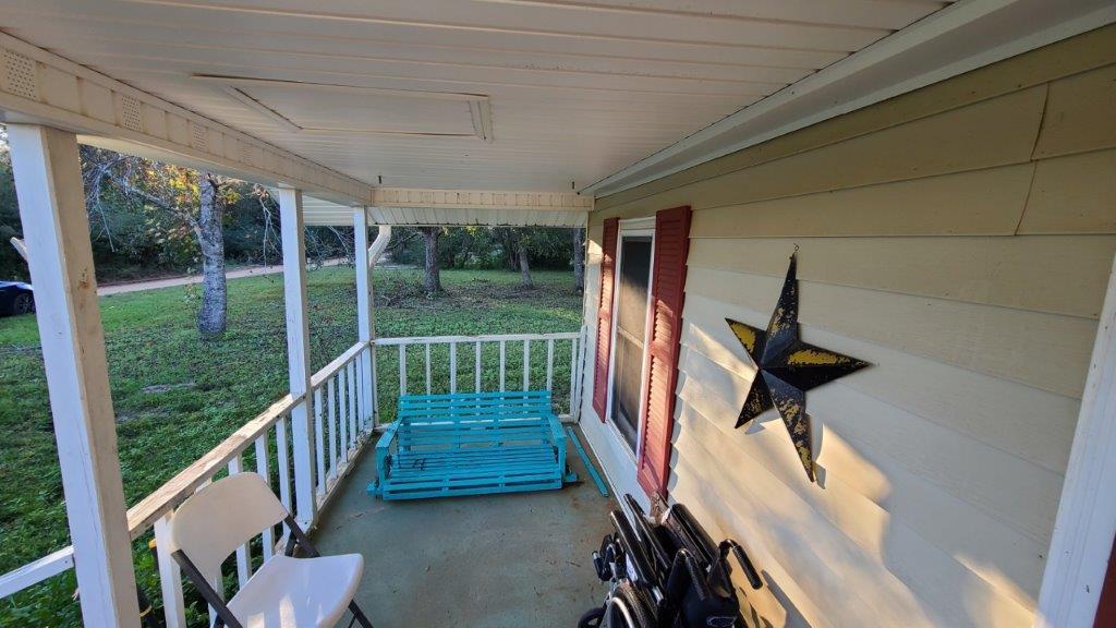 NO RECORDED SUBDIVISION - Residential