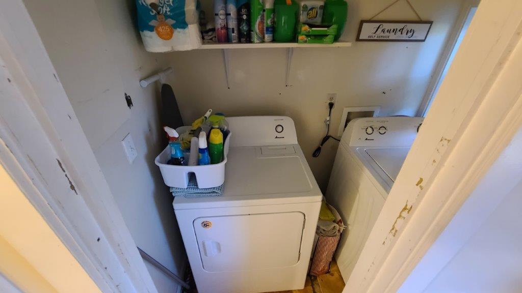 NO RECORDED SUBDIVISION - Residential