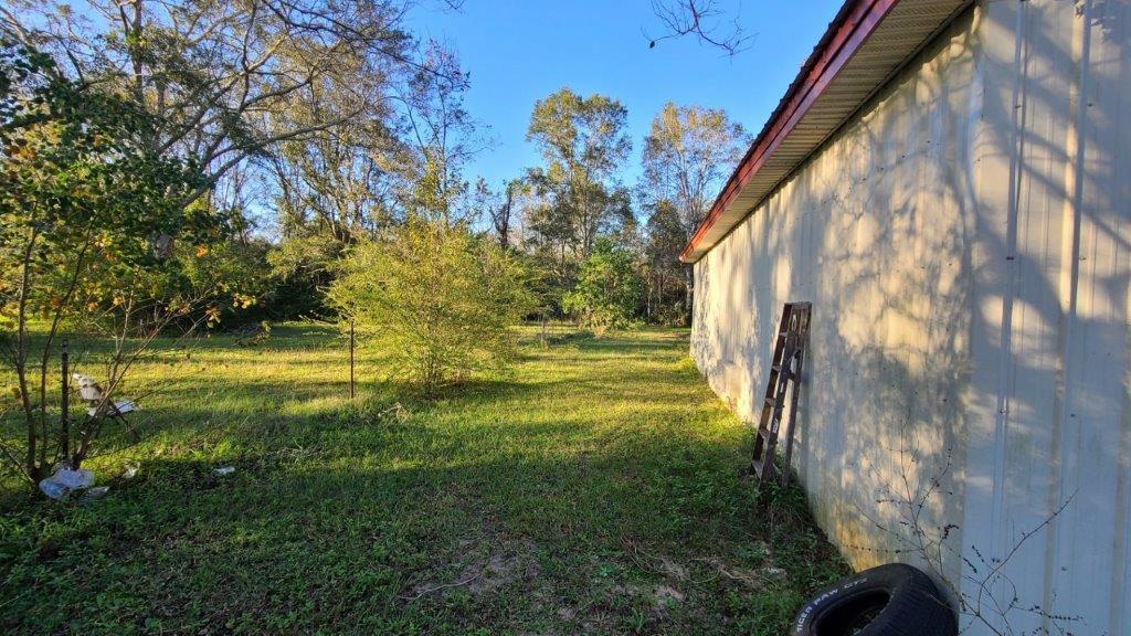 NO RECORDED SUBDIVISION - Residential