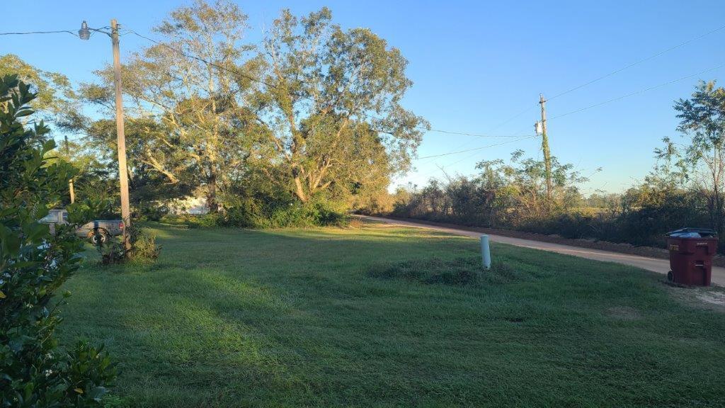 NO RECORDED SUBDIVISION - Residential