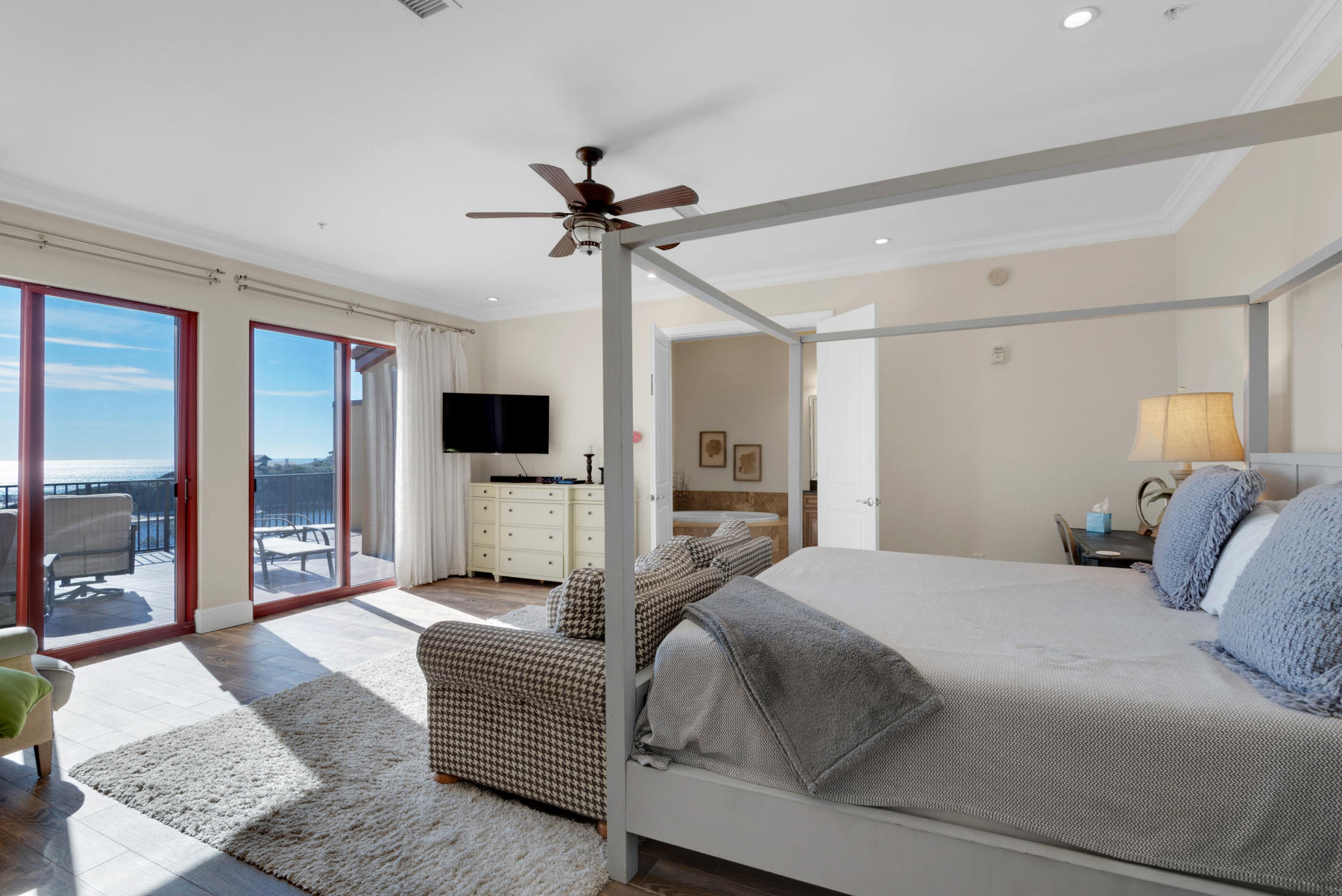 SANCTUARY BY THE SEA CONDO - Residential