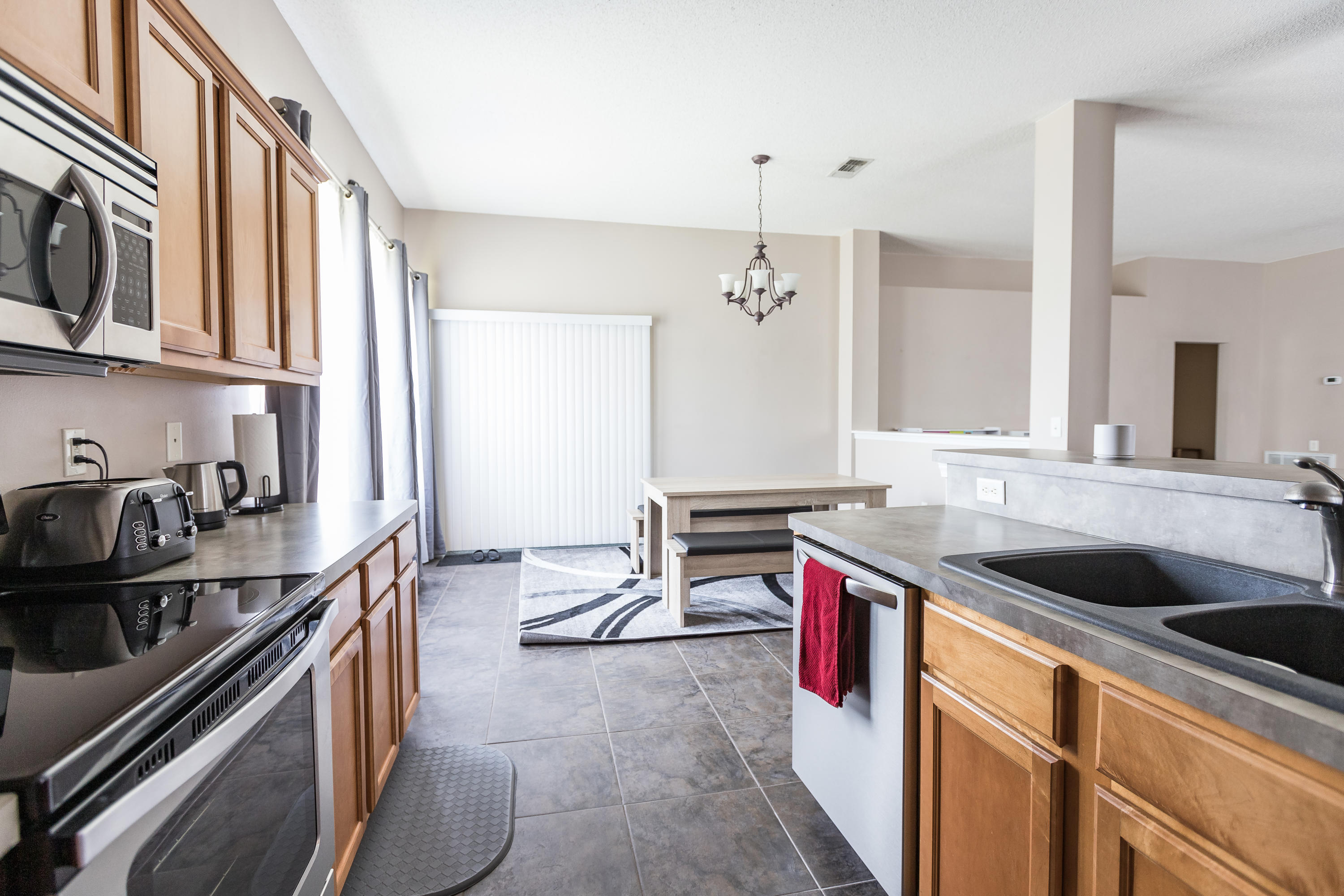 SKY RIDGE ESTATES 1ST ADD - Residential