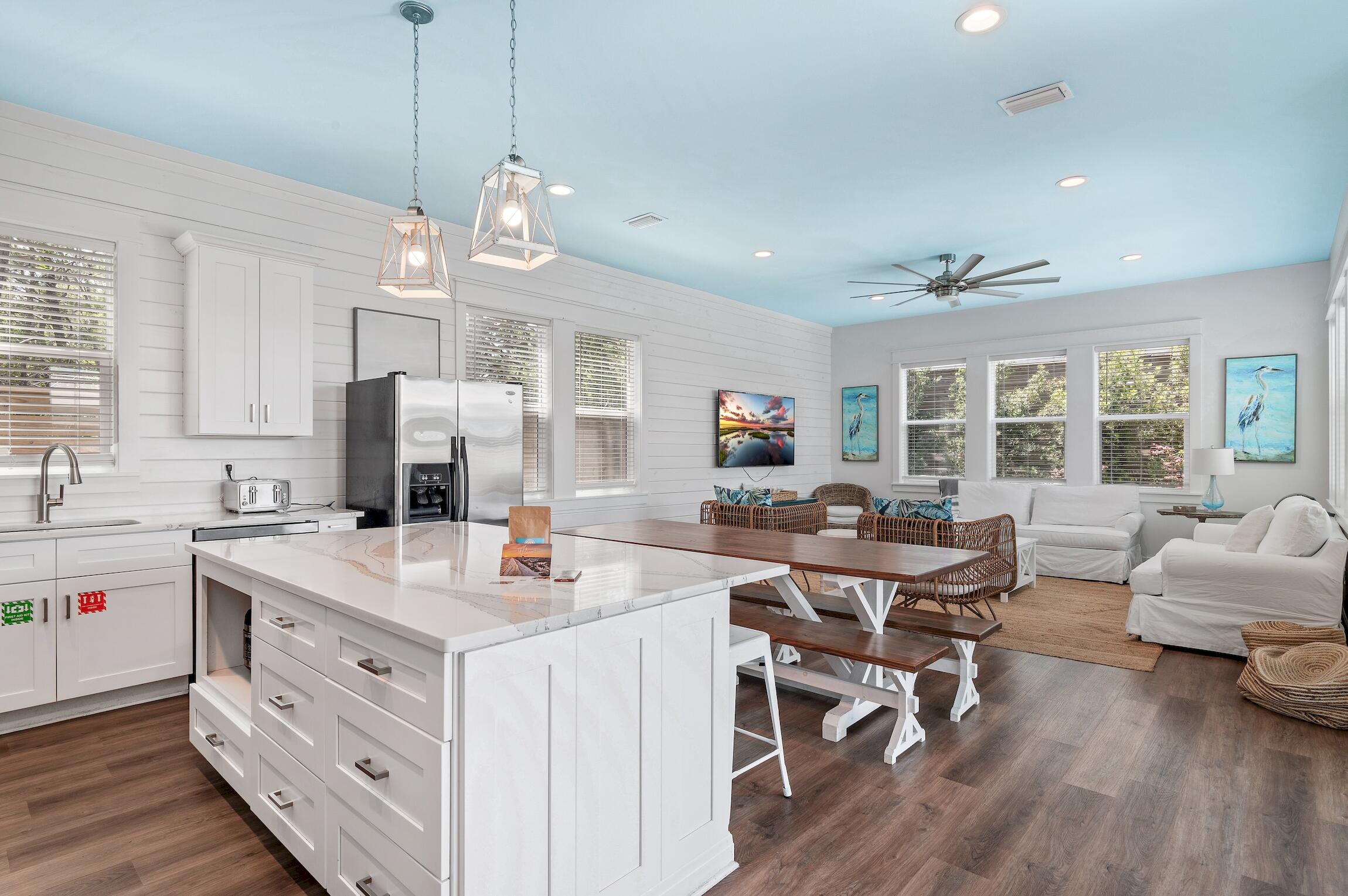 FRANGISTA BEACH 2ND ADDN - Residential