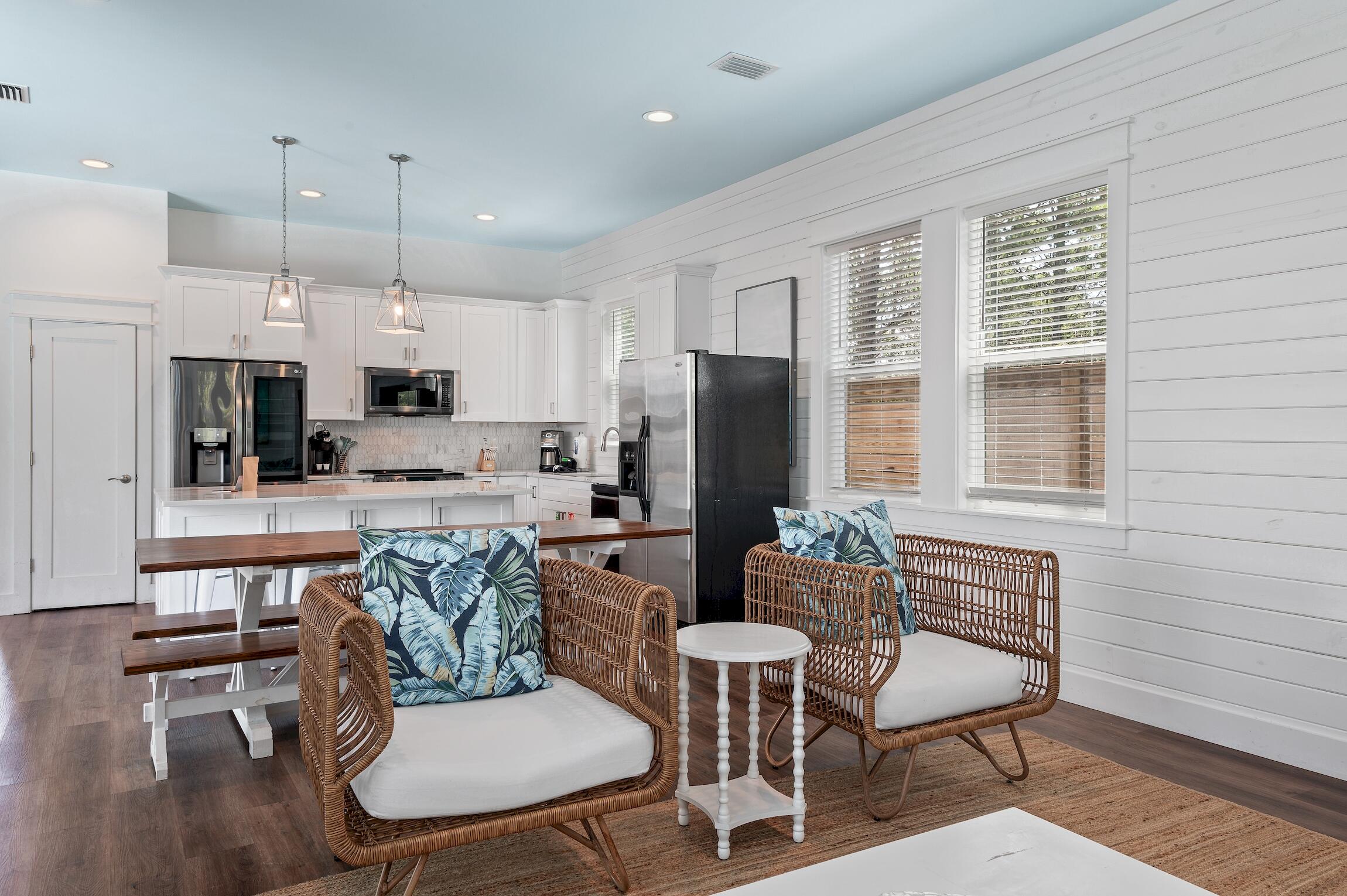 FRANGISTA BEACH 2ND ADDN - Residential