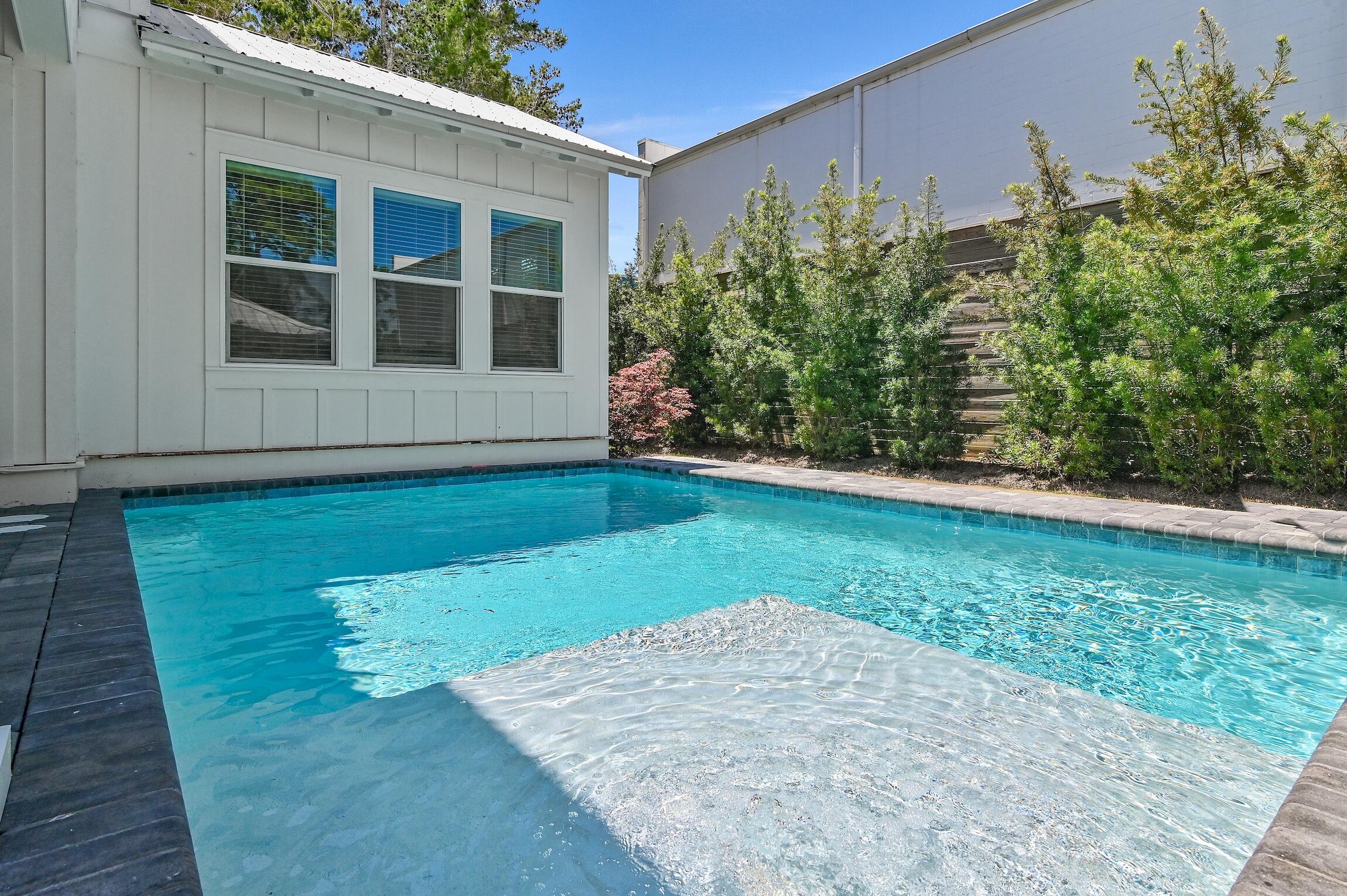 FRANGISTA BEACH 2ND ADDN - Residential
