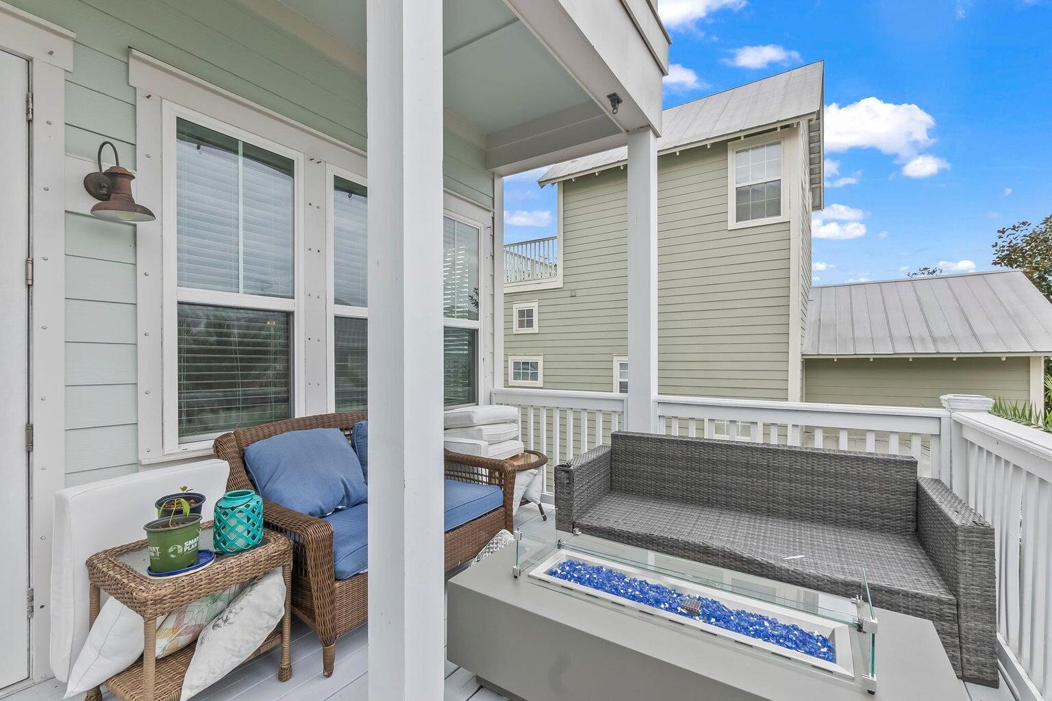 Grande Pointe - Residential