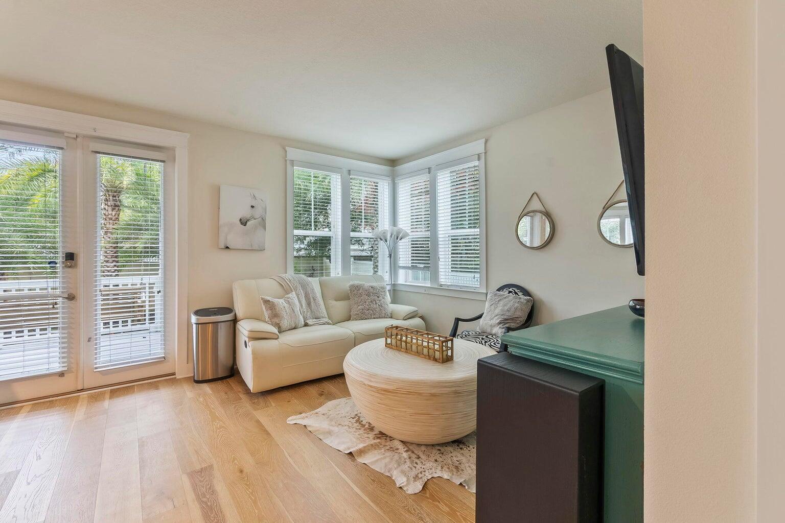 Grande Pointe - Residential